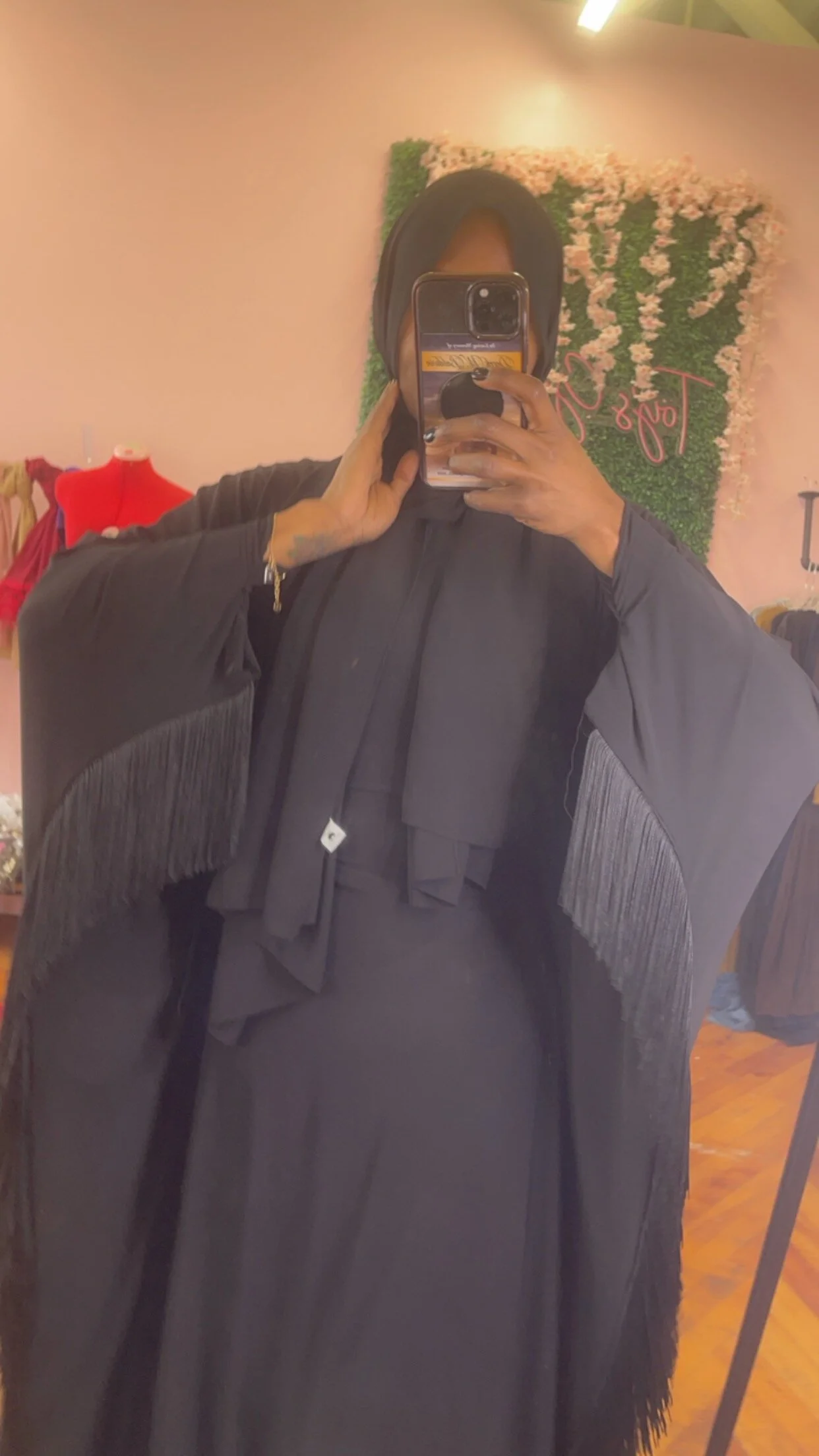 5BC740D1-0669-47E8-8A28-4412F9318D7F