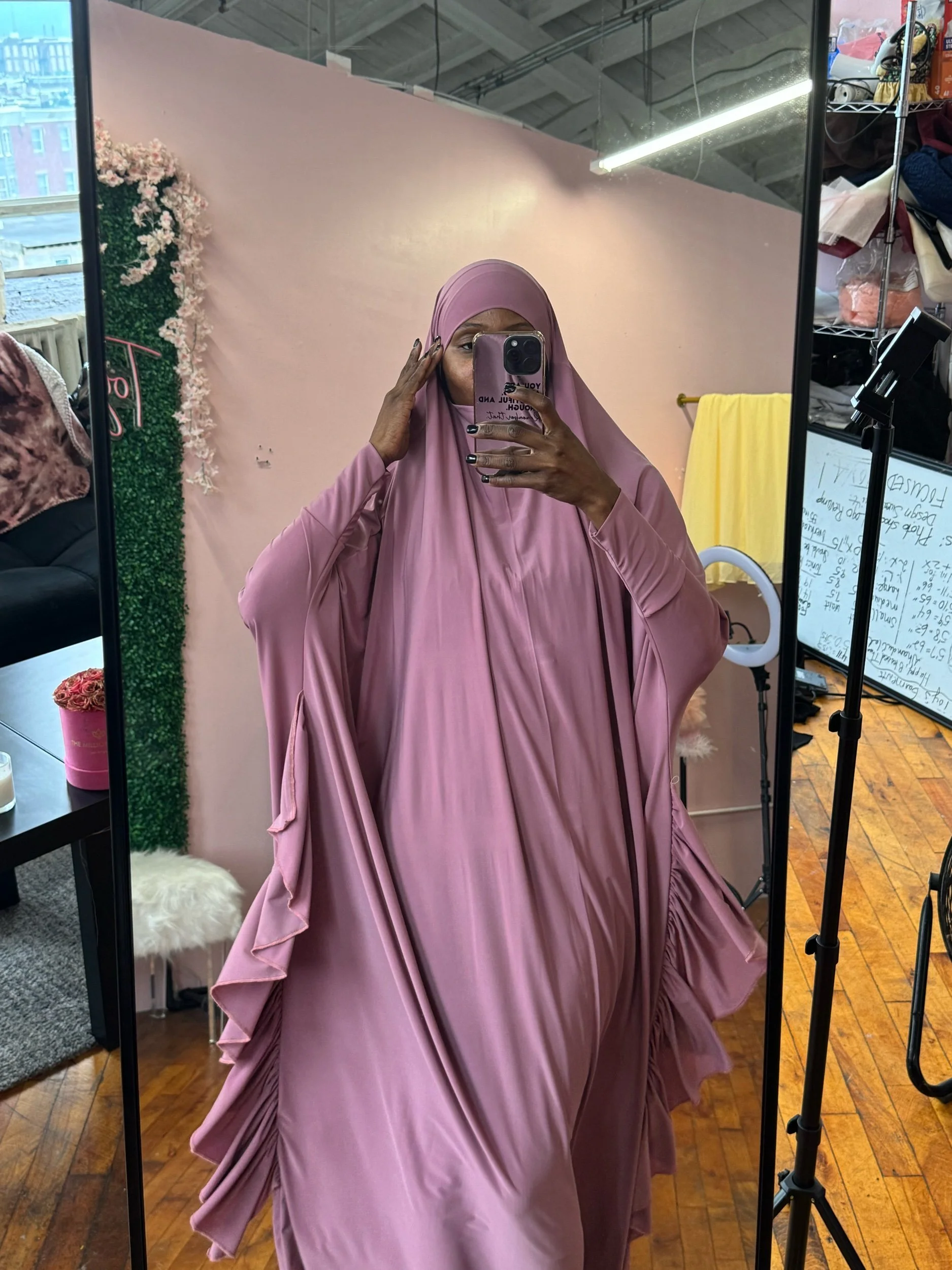 C4EA1980-1A40-4DEB-94C0-D7DB852AEF09