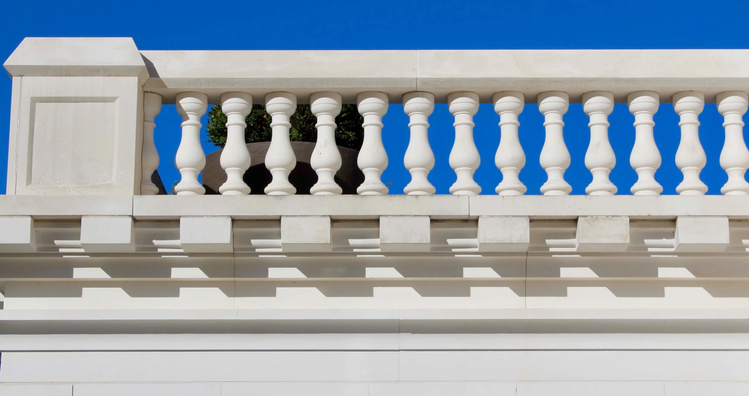 Outdoor railing.jpg