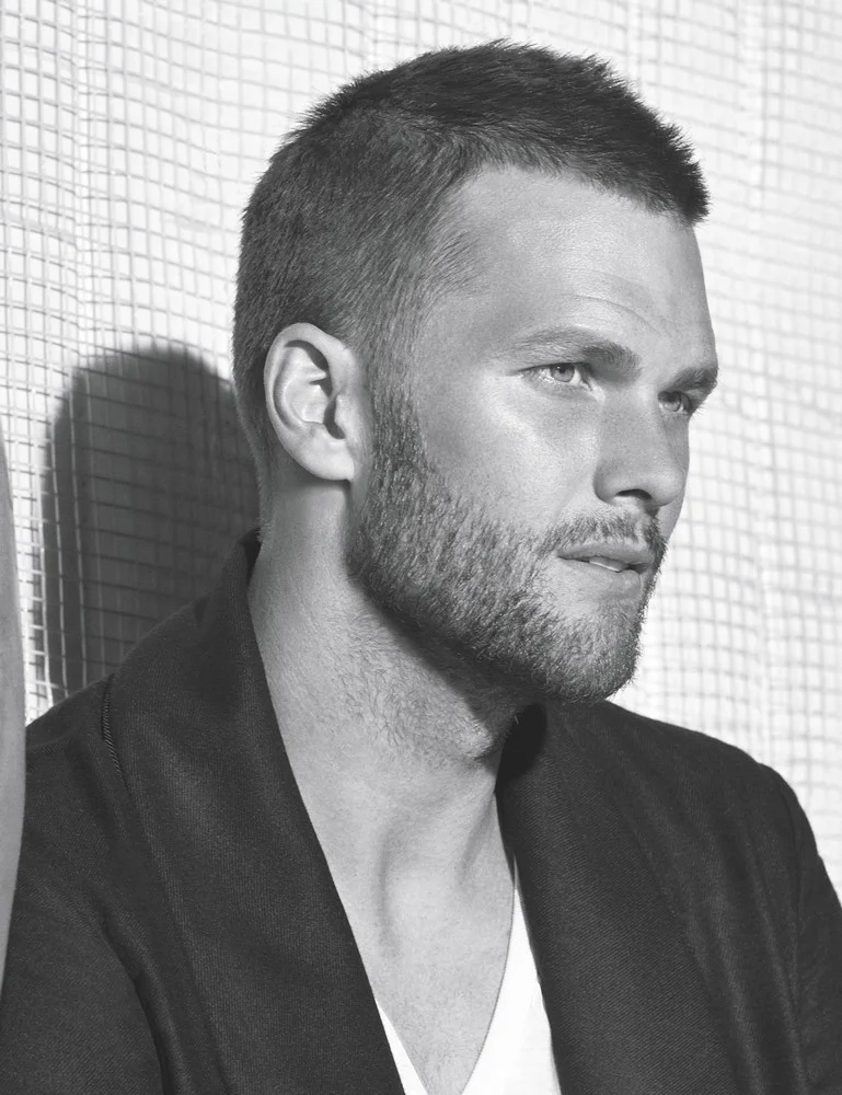 Silk robe and jersey v-neck t-shirt TOM FORD