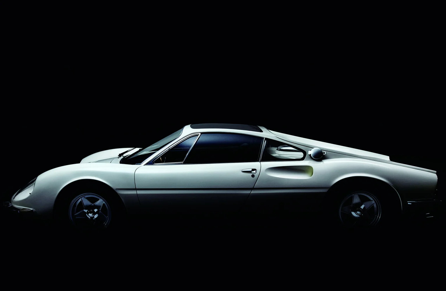 Briefly owned by a Dutch playboy and the granddaughter of John D. Rockefeller, the first “Tre Posti” found its way back to its original owner, Luigi Chinetti, in 1969. Photographed at the Simeone Foundation Automotive Museum, Philadelphia, 2015.