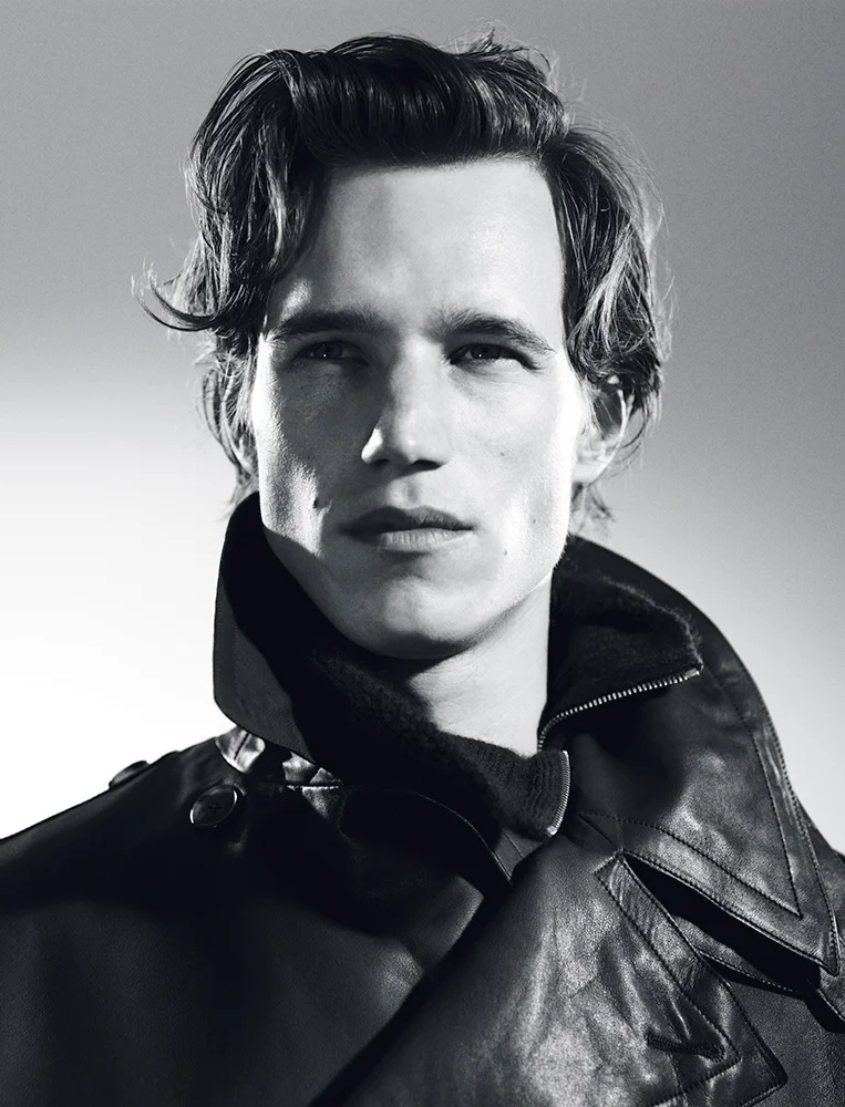 Leather jacket and cashmere sweater Hermès