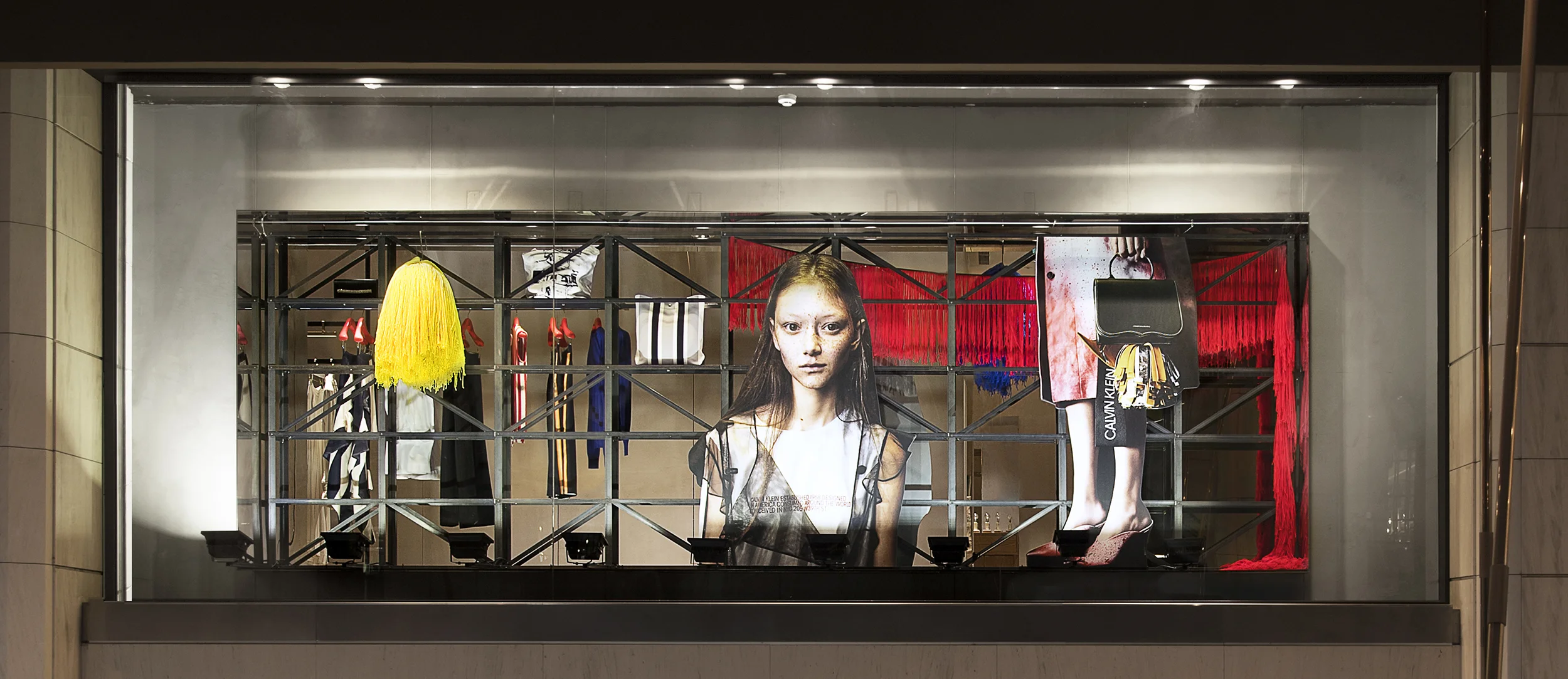 ART HAUS_CK window_1.jpg