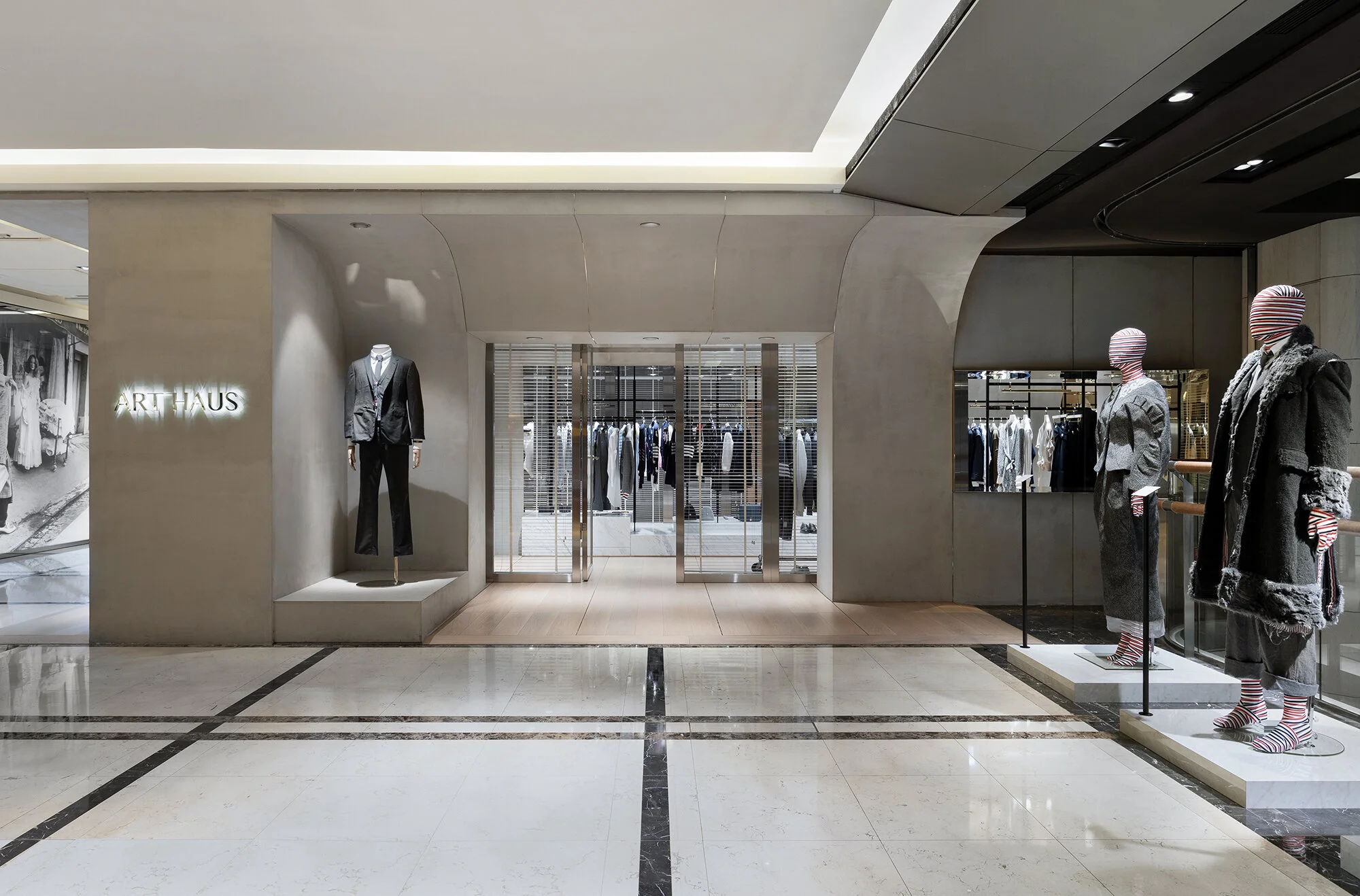 AH_Thom Browne Popup_02_s.jpg