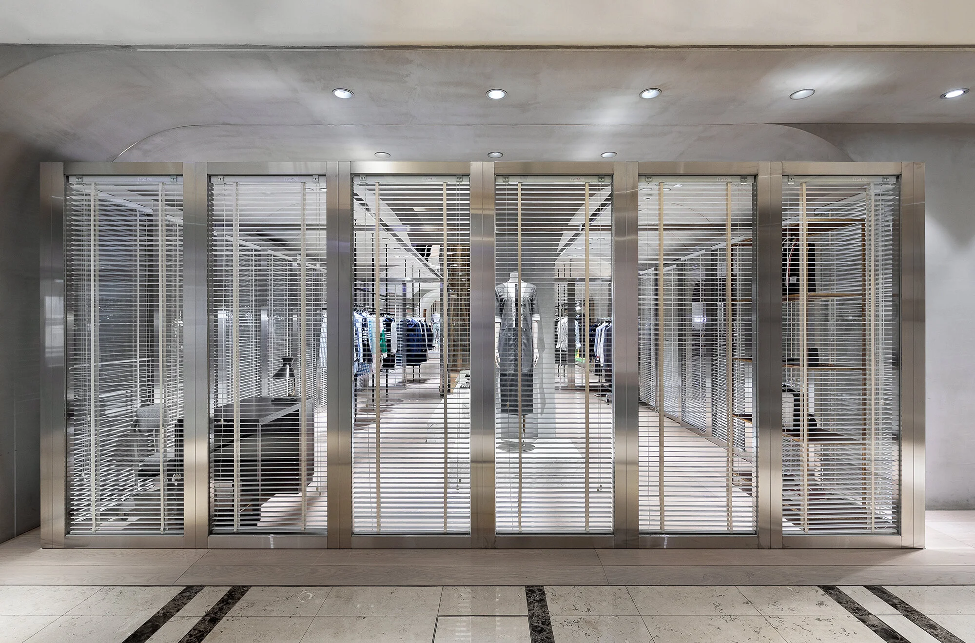 AH_Thom Browne Popup_04_s.jpg