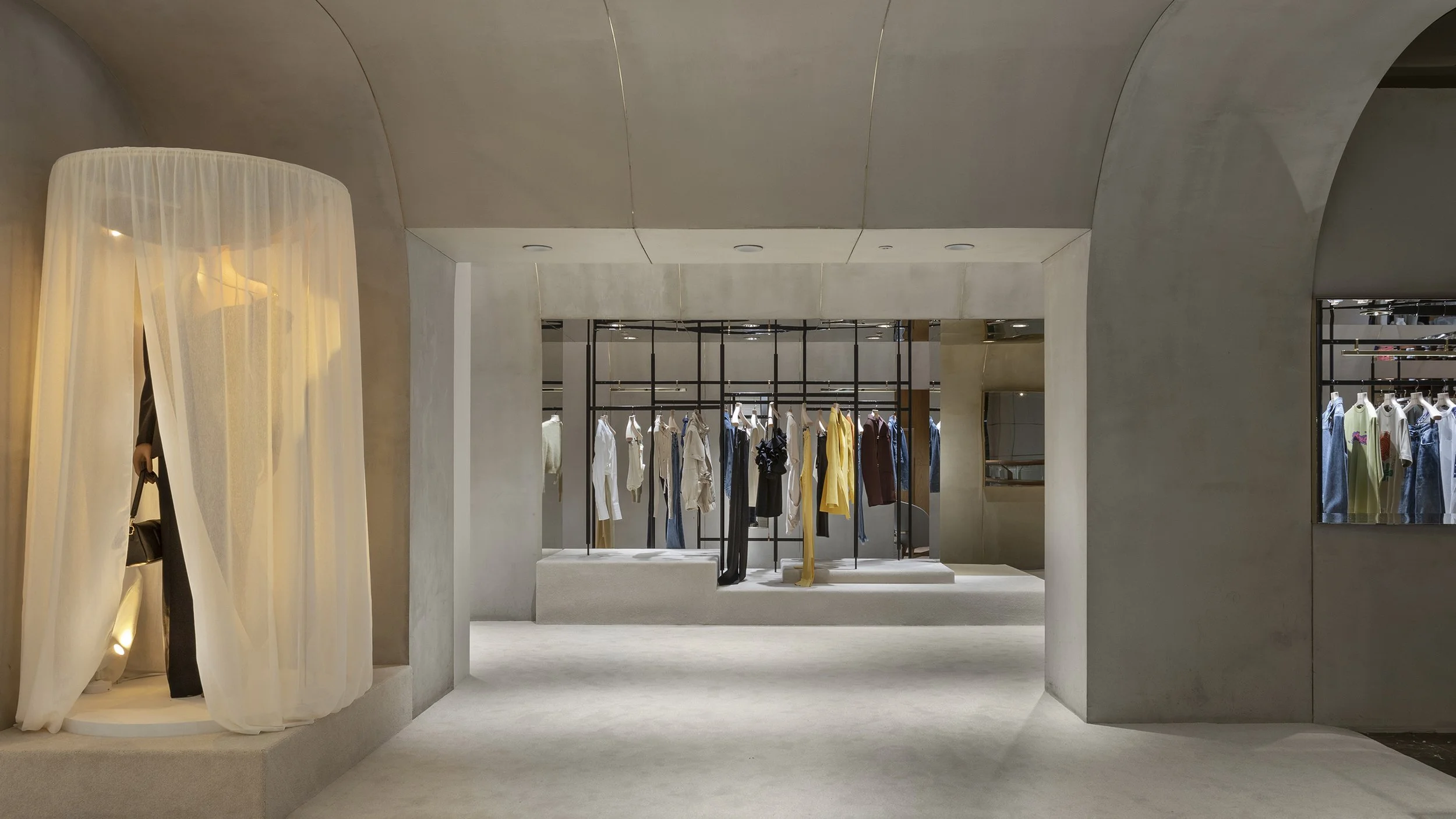 JACQUEMUS TEMPORARY BOUTIQUE