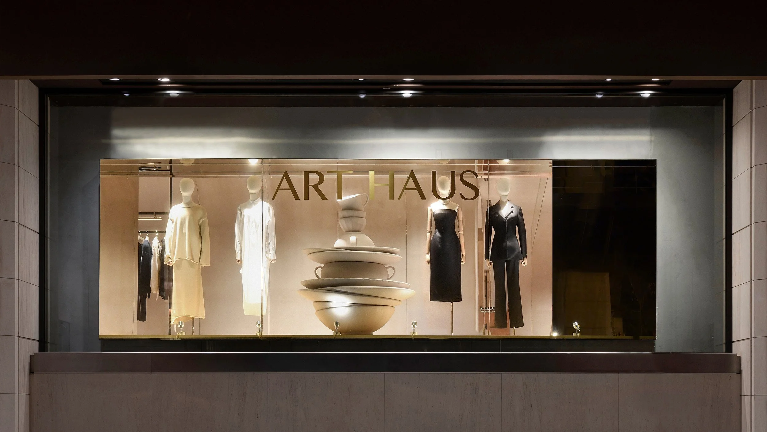 AW23 WINDOW INSTALLATION
