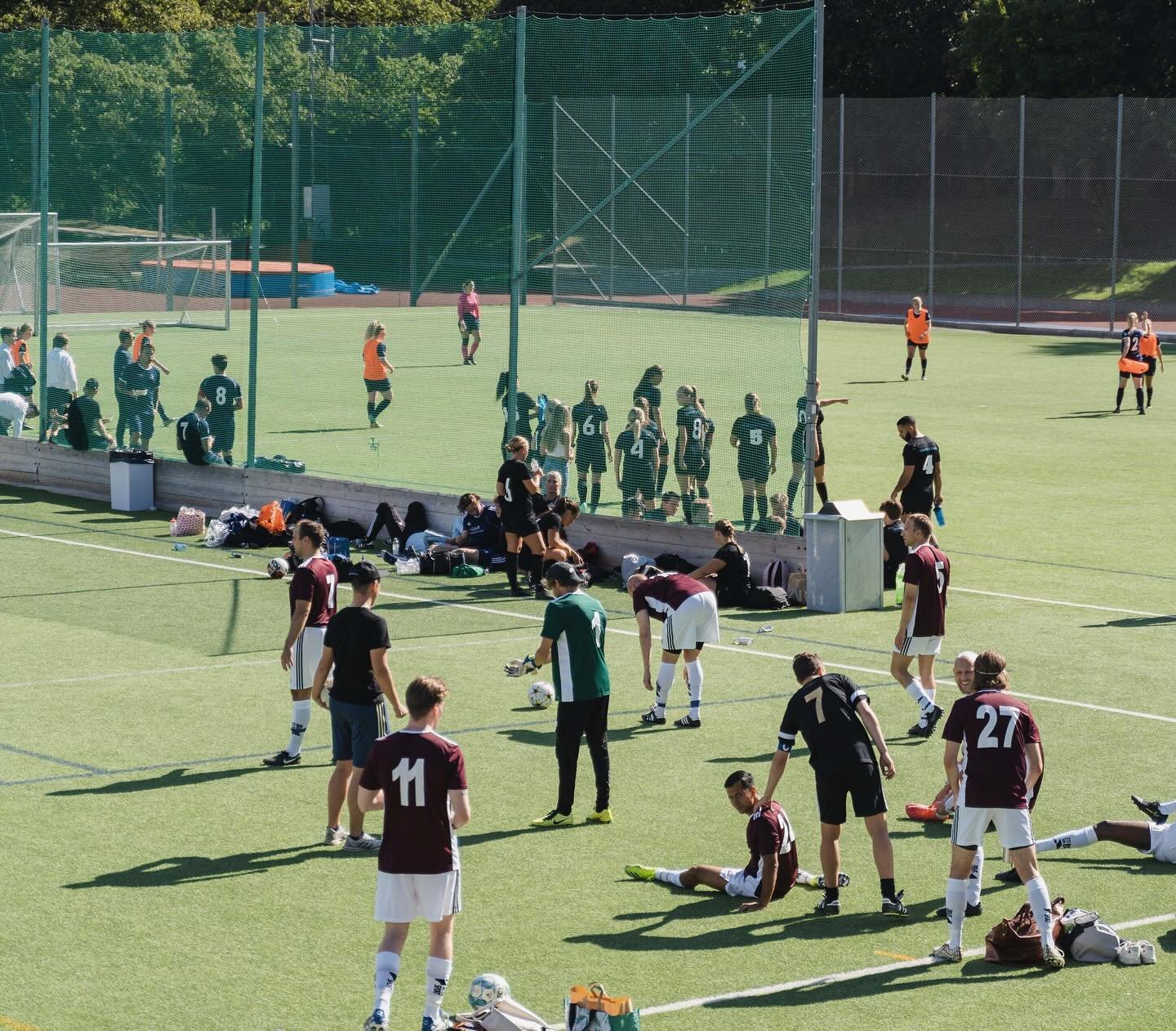 Om bara 380 (debiterbara) timmar &auml;r det &auml;ntligen dags igen f&ouml;r en av &aring;rets b&auml;sta arbetsdagar. En heldag vigd &aring;t fotboll och fest!

Info om banketten finns hos samtliga lagkaptener. 
Kostpreferenser anm&auml;ls senast n