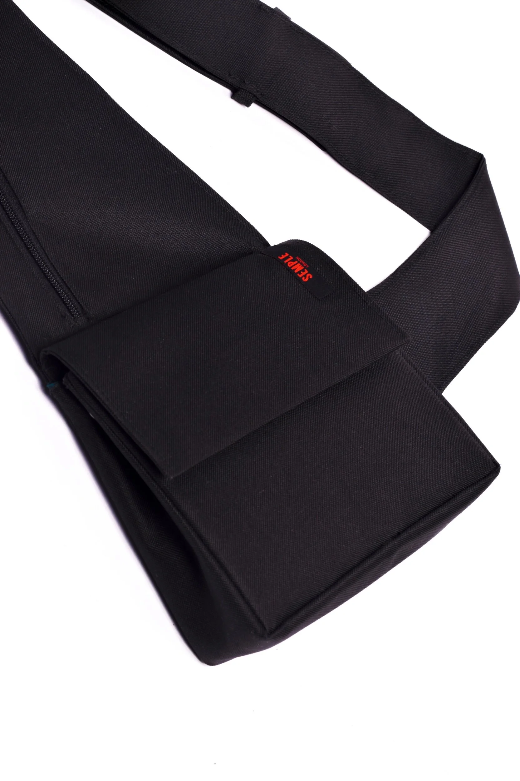 F1059C89-B73B-425A-A9D6-F54D06BEA3FC