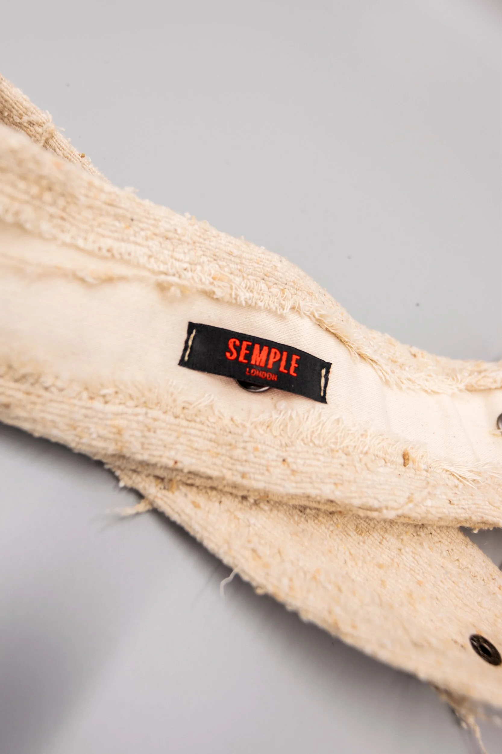 3049F095-4C67-4A79-B318-A7C3303F56B2