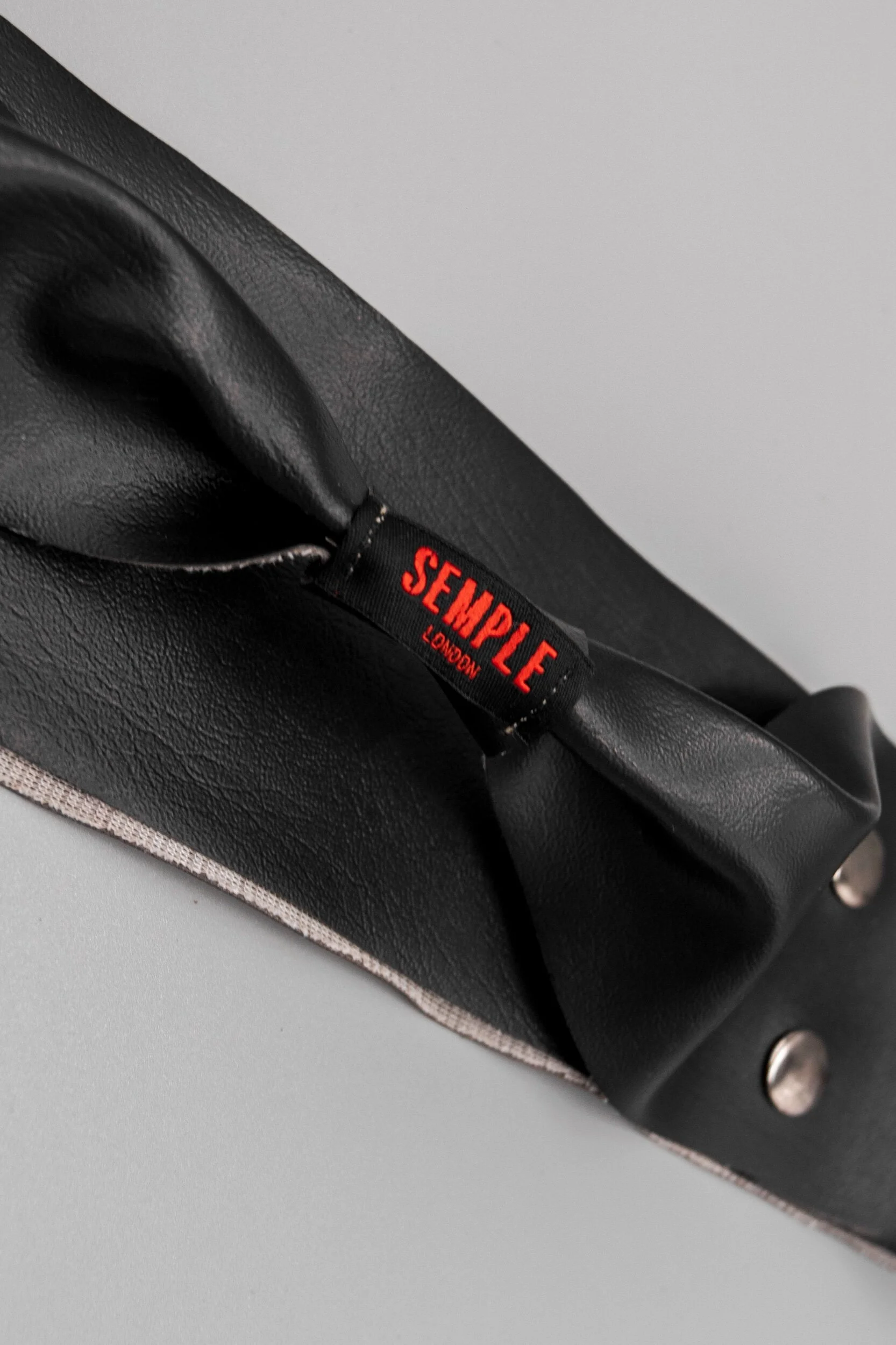 BAEBF6DE-09AC-4C56-A918-BDCAD62AD7C8