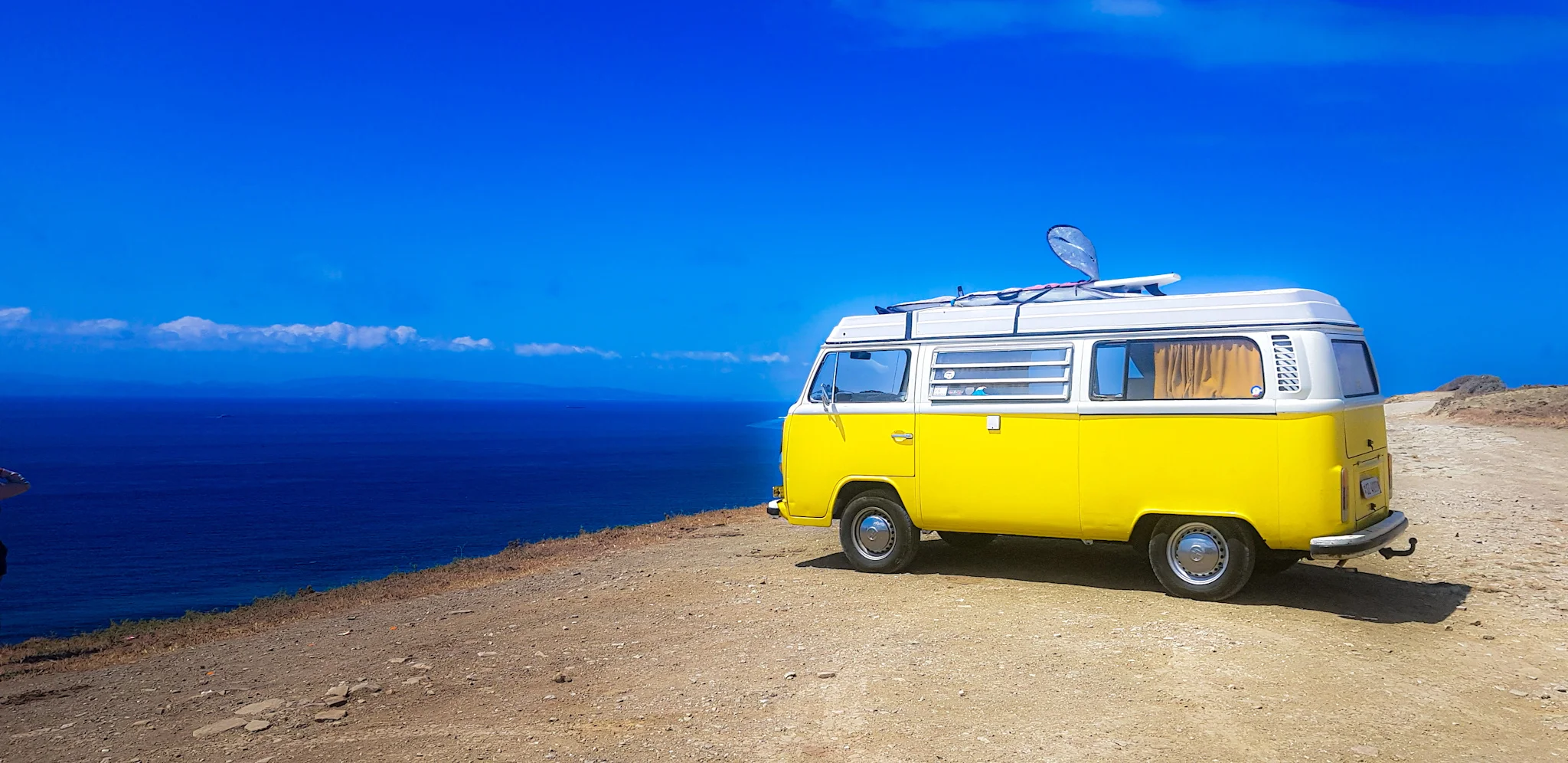 4 Minimalist Habits To Try When Traveling.