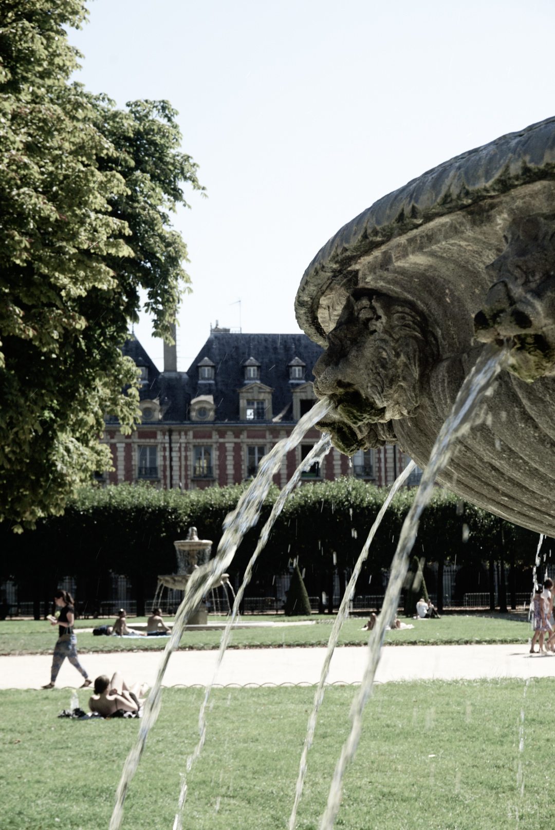 Off The Beaten Path: Bastille, Paris