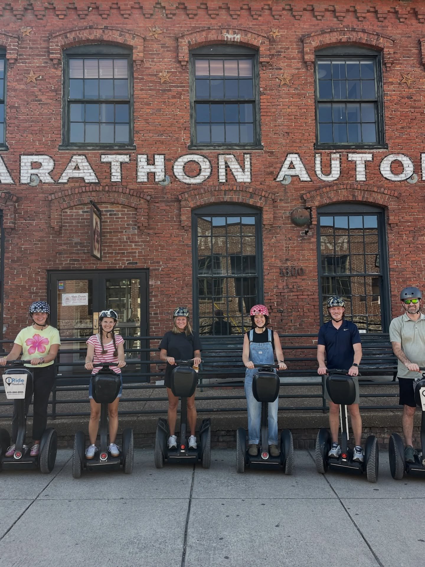 Happy Thanksgiving week Nashville!!! 
🦃🙏🏼 Of you have friends or family in town, a Segway tour is a great way to show them around! Book your tour now!🥧

#Segway #Tours #Todoinnashville #Familyfun #Thanksgiving #Sightseeing #Downtownnashville #Cou