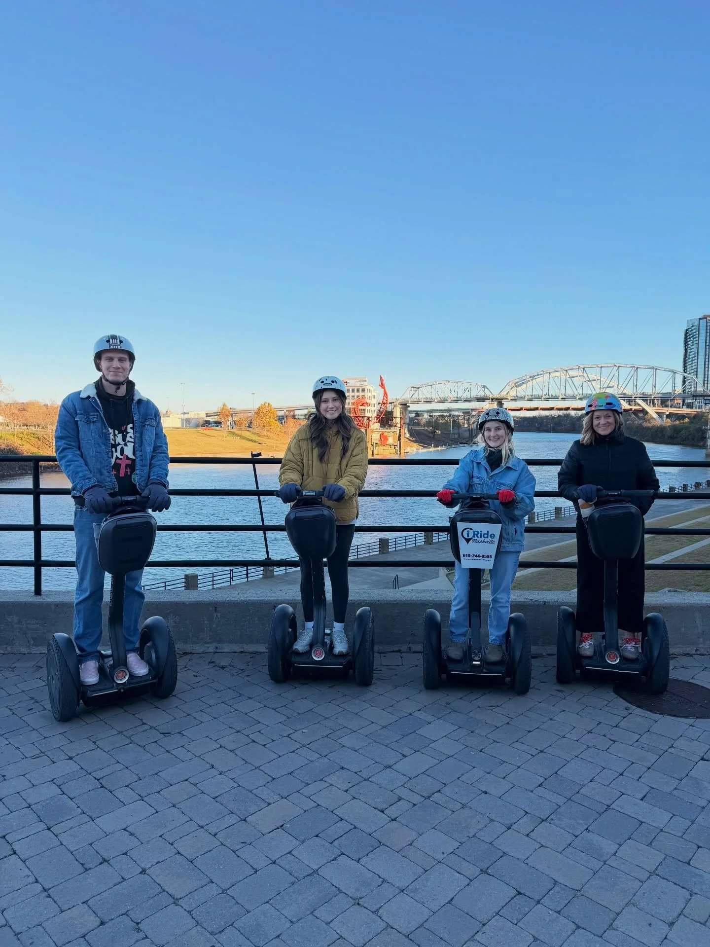 Come and take a tour with us at iRide Nashville! We promise you&rsquo;ll love it and we&rsquo;d love to show you around!!🤠

#Downtownnashville #Fun #Tours #Broadway #Fyp
