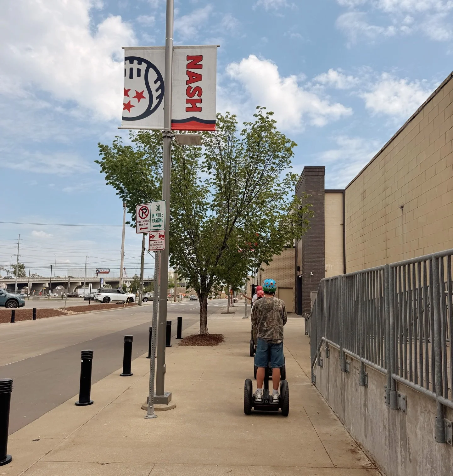 There&rsquo;s so many beautiful days ahead for Segway tours! Be sure to book your tour now for the next sunny day! 

#segwaytour #downtownnashville #nashville #fun #adventure