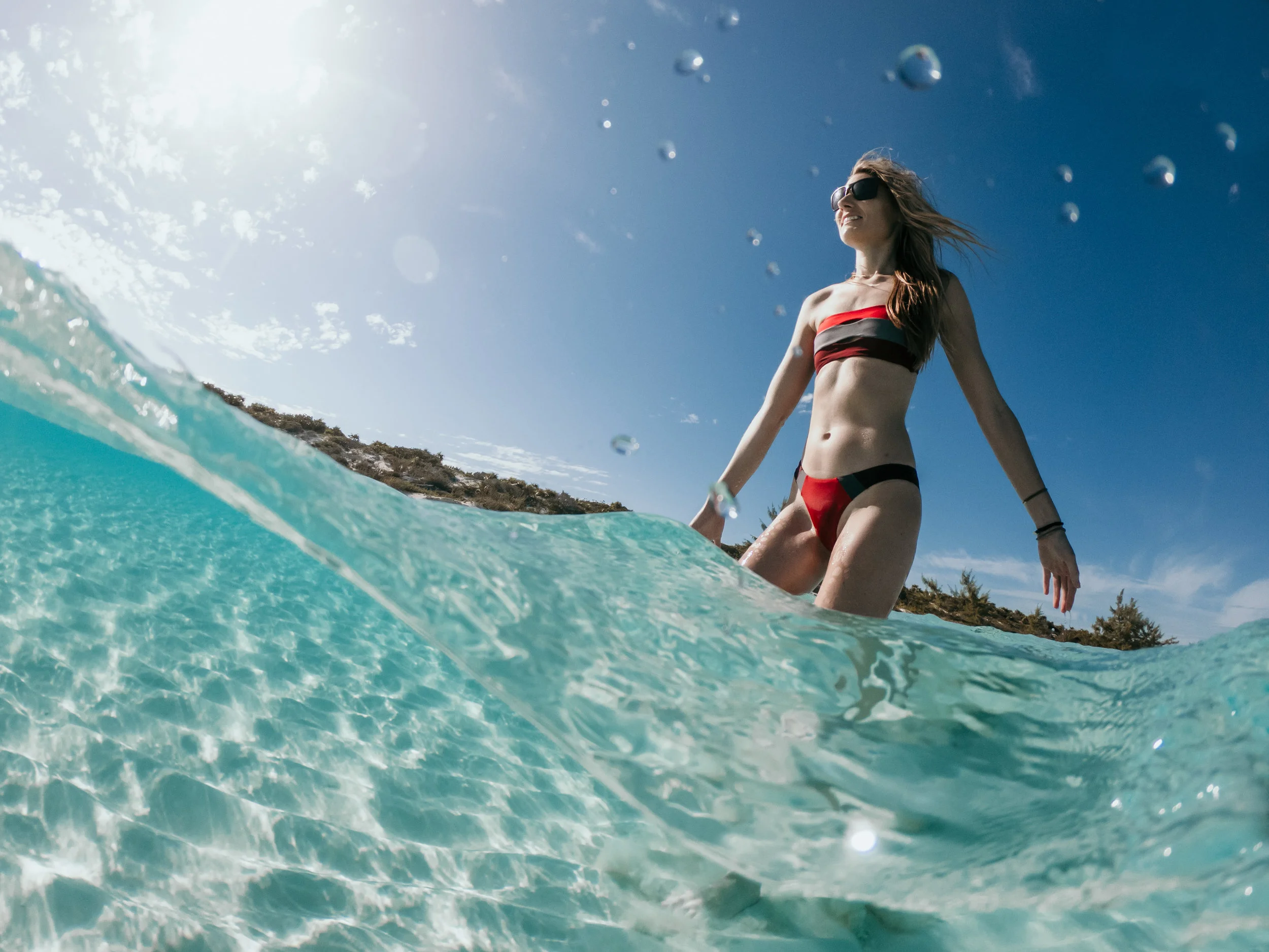 bahamas-vacation-in-exuma-pig-beach-2019GOPR0166-Edit.jpg