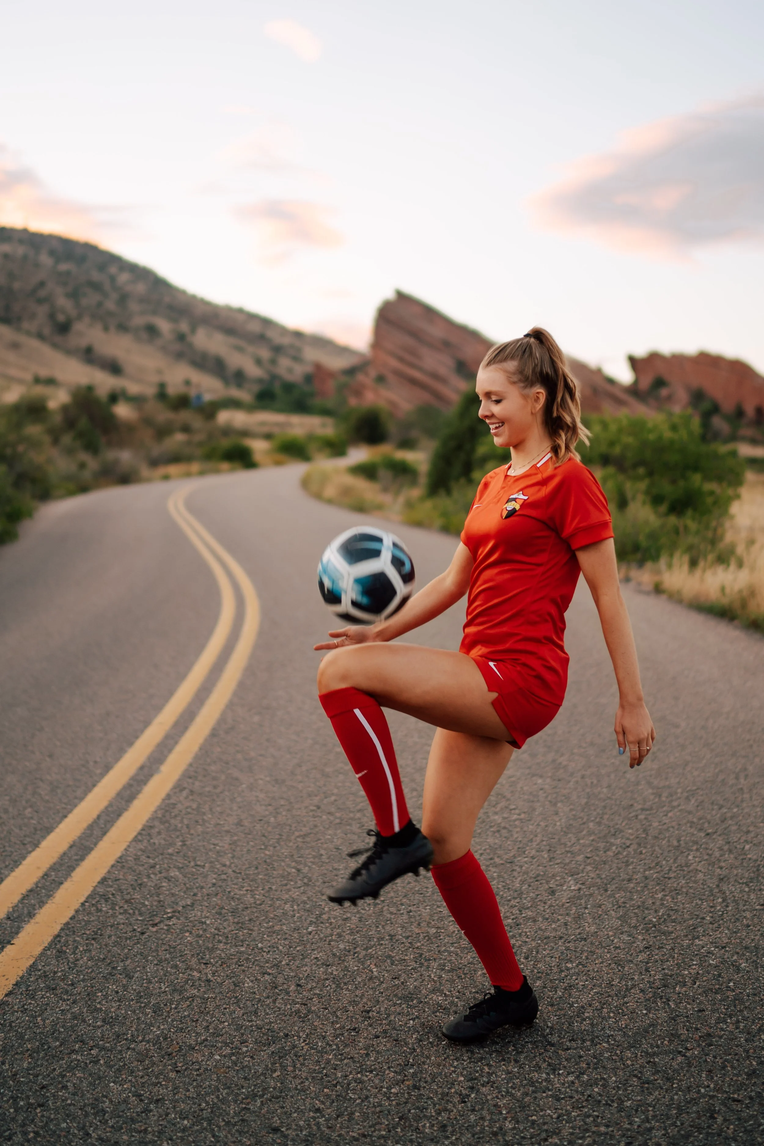 DSD01469- Denver Photographer senior photos at red rocks.jpg