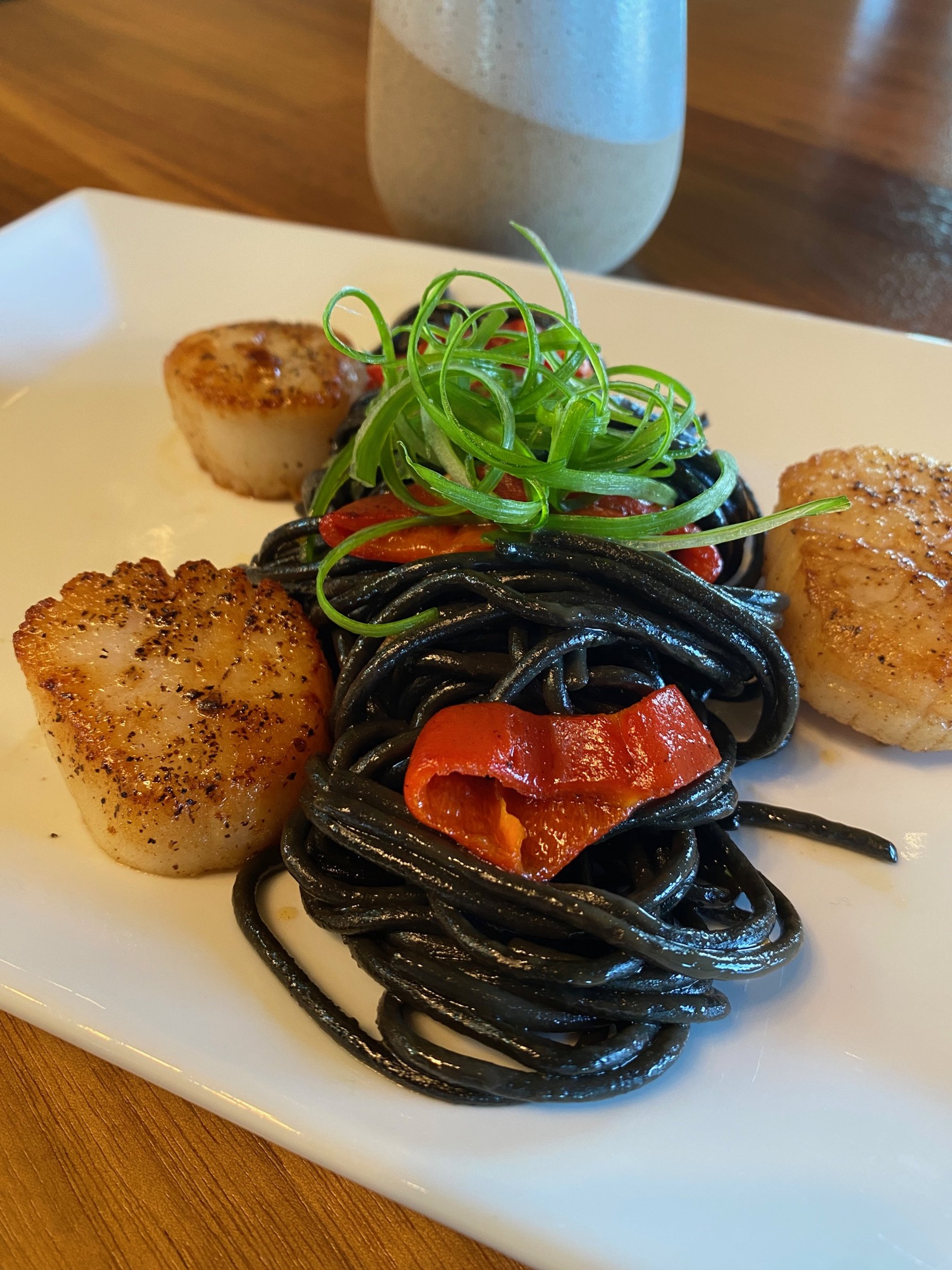 Scallops and Black Pasta - 2021 Sauvignon blanc