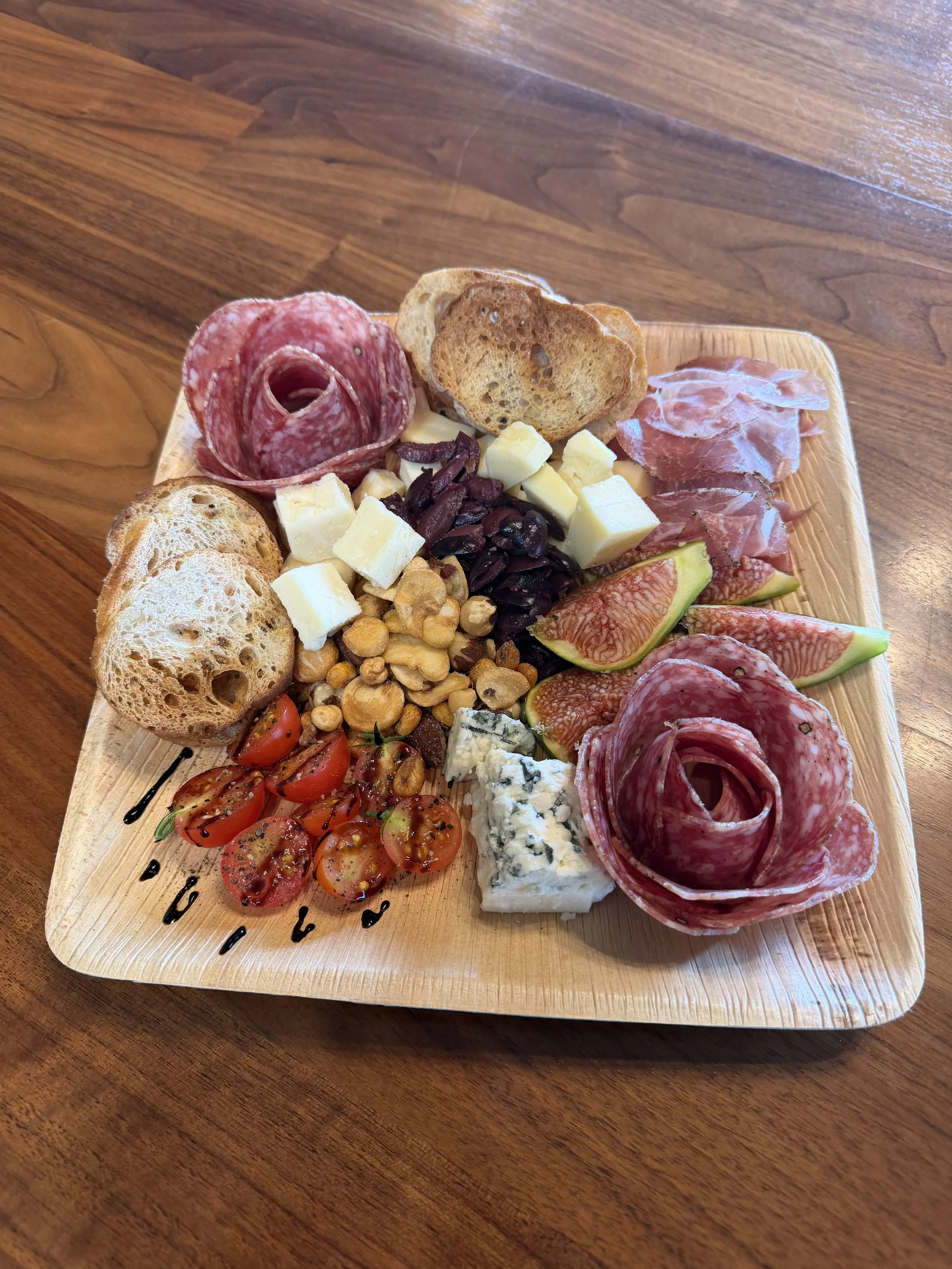 Charcuterie Board (large)
