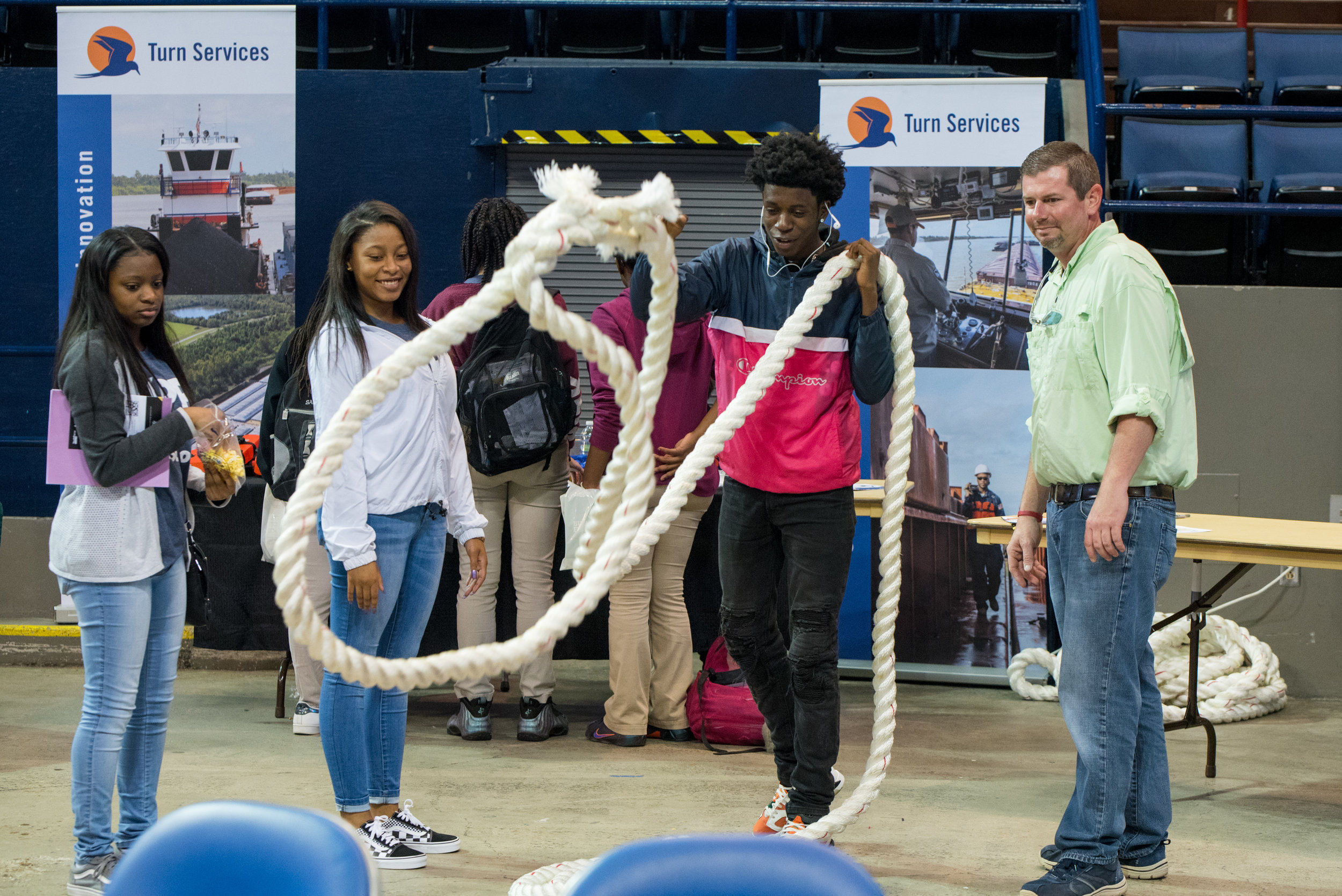 Copy of Gigsy 2018-03-20 career expo stock.jpg