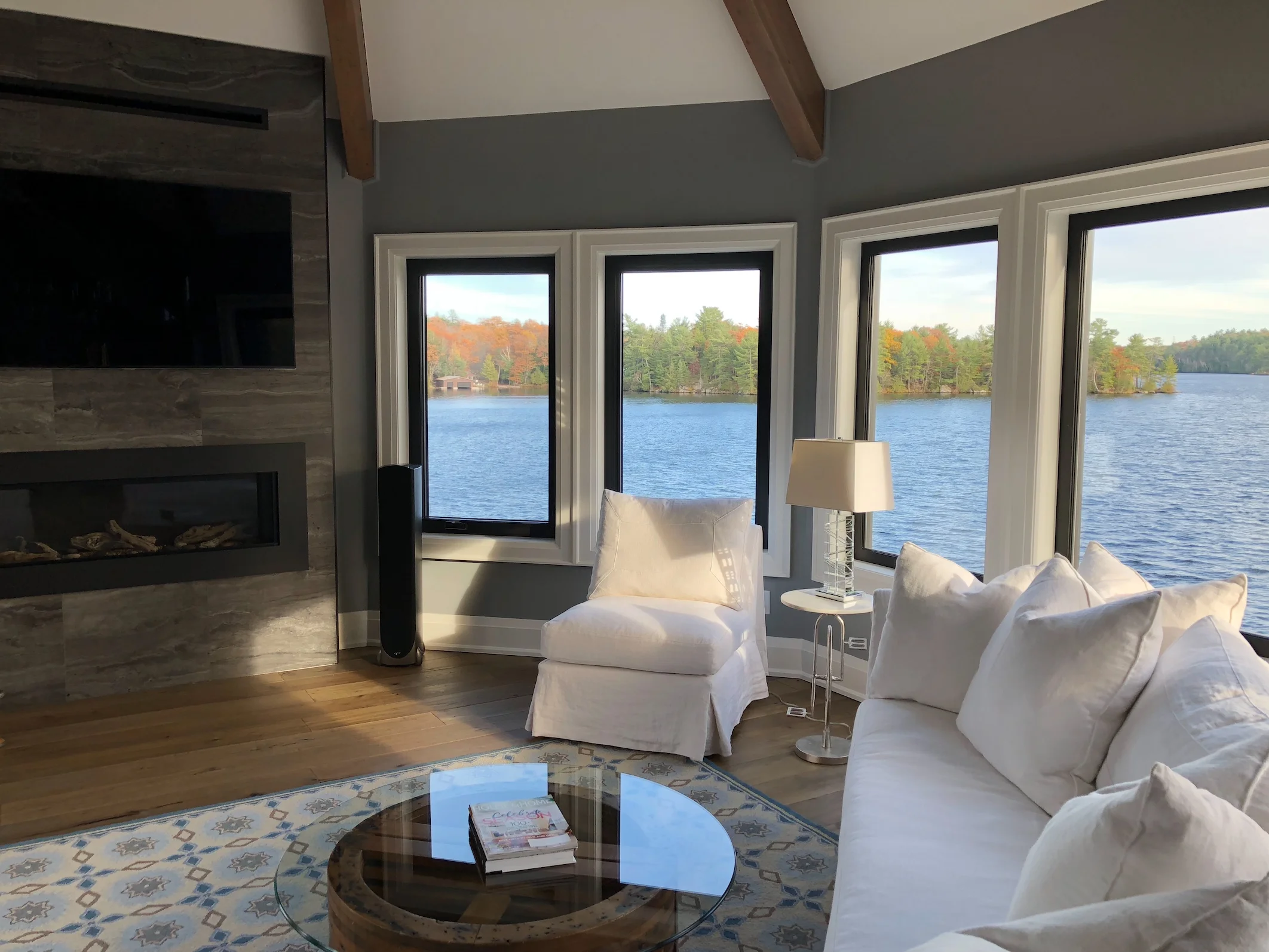 Rocky Shore Octagon Room