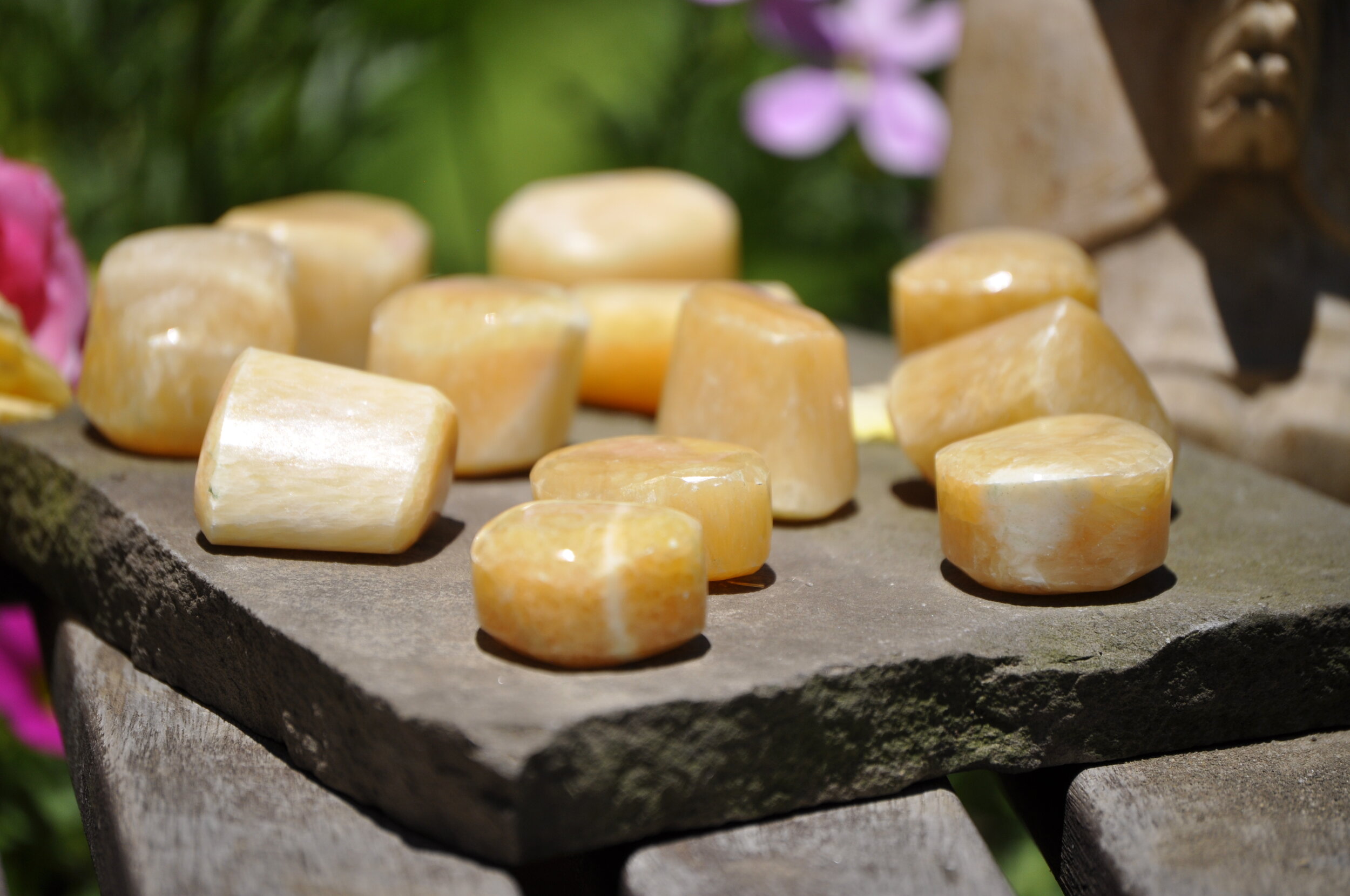 Yellow Calcite — Inspiral Motion