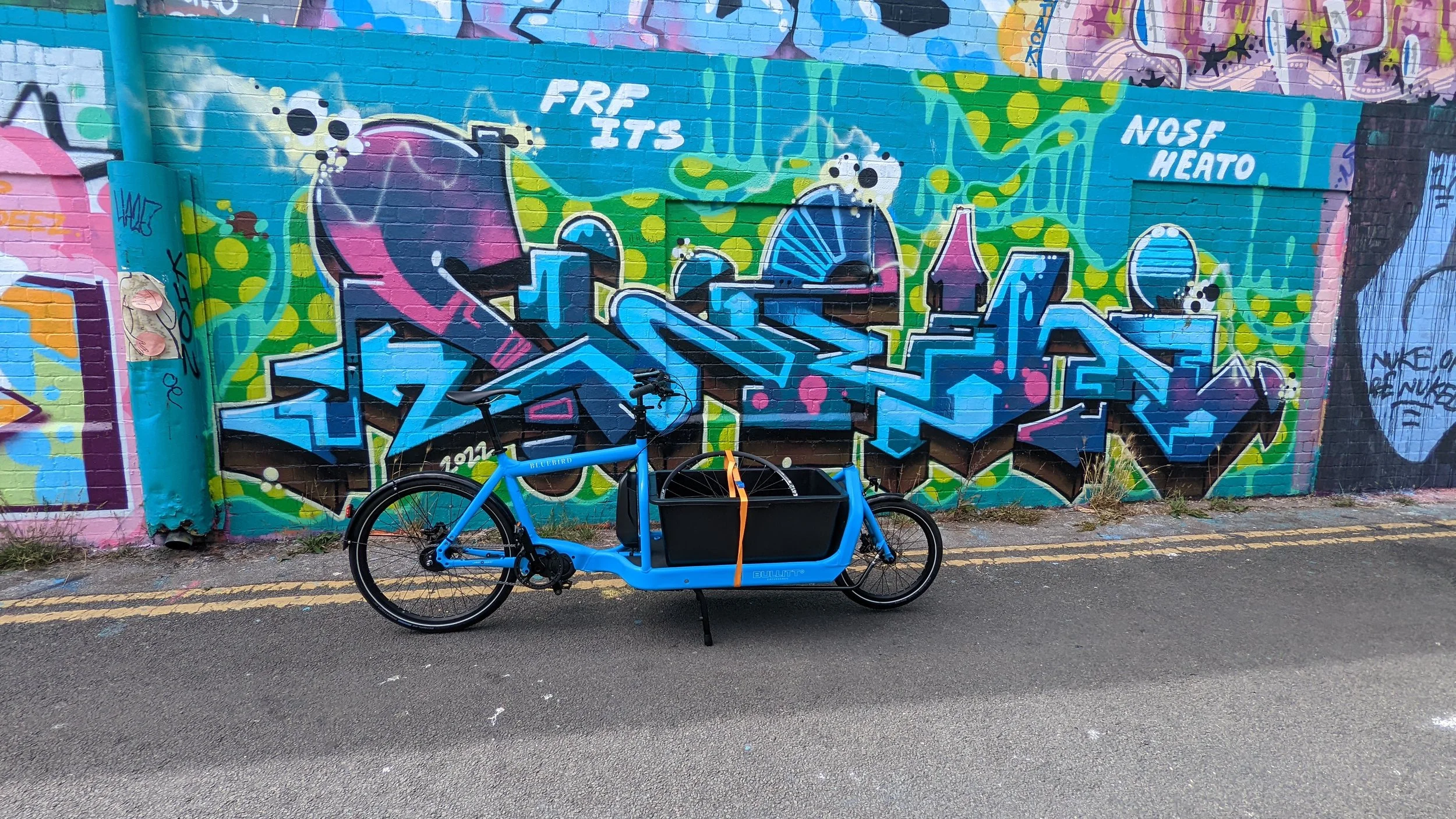 NOW  STOCKING  LARRY  VS  HARRY