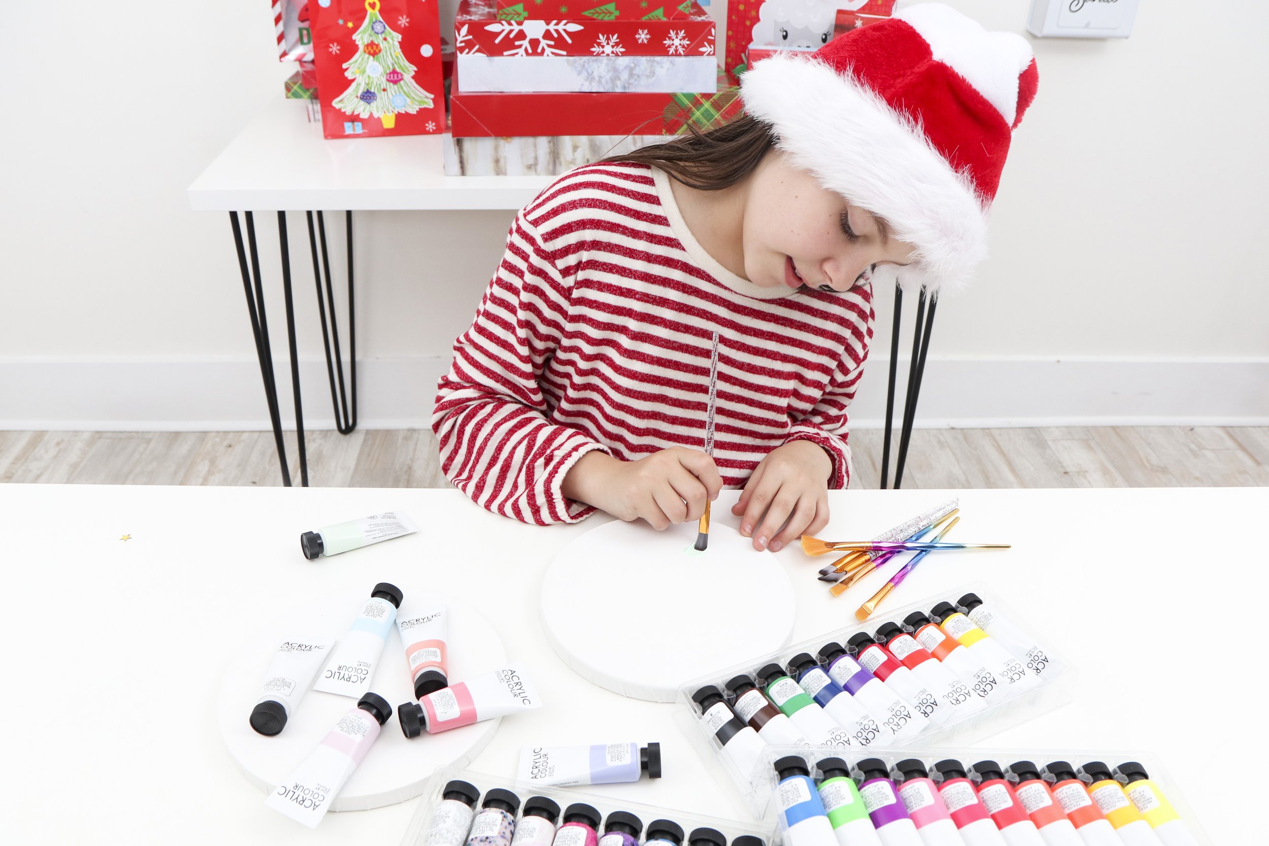 Buy 10 X Edible Christmas Paint Pallets, Paint Your Own Cookies, PYO  Biscuits Cakes, Stocking Filler Elf Eve Filler, Icing Colouring Party Bag  Online in India 