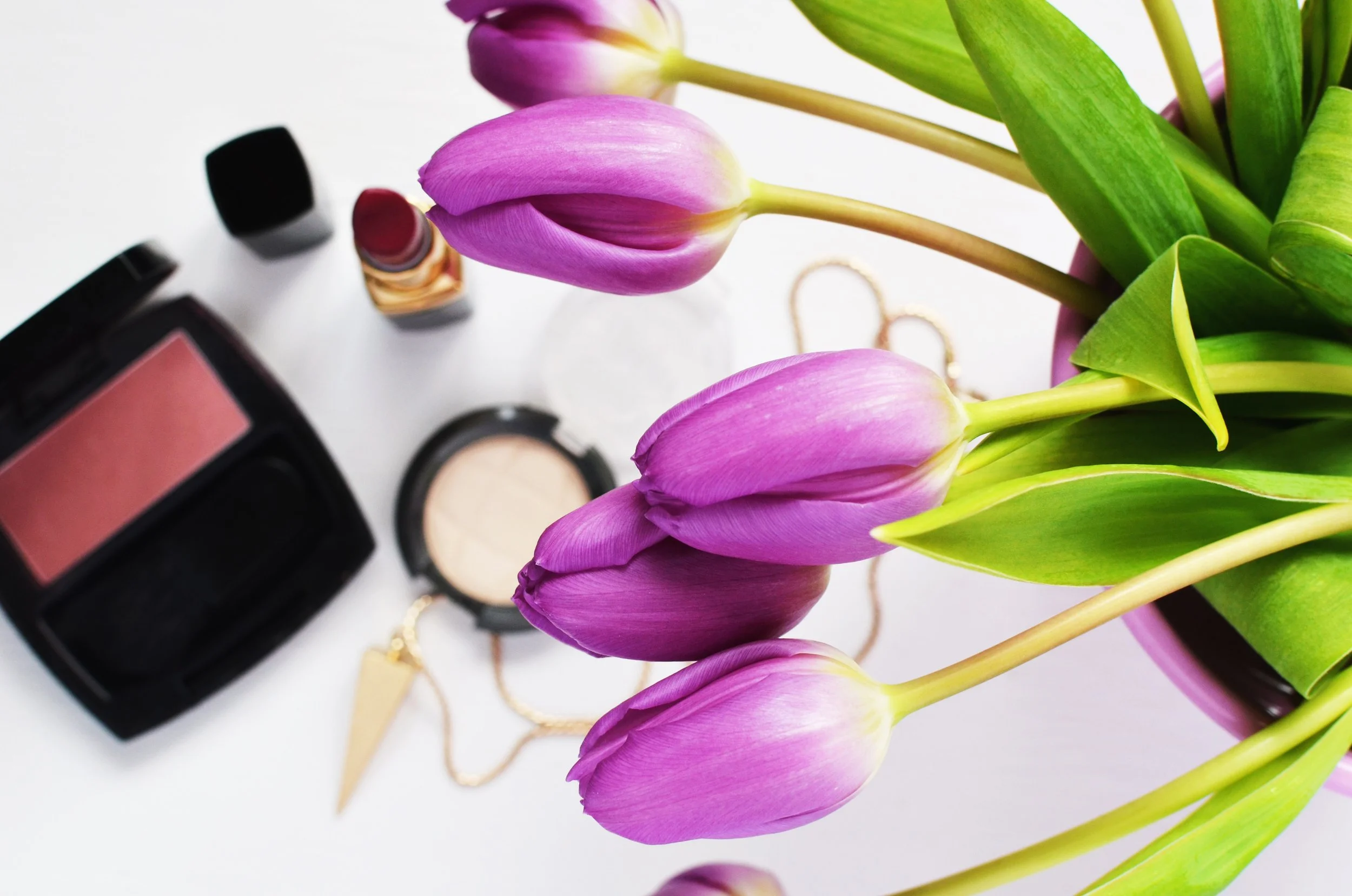 beauty-cosmetic-cosmetics-3190.jpg