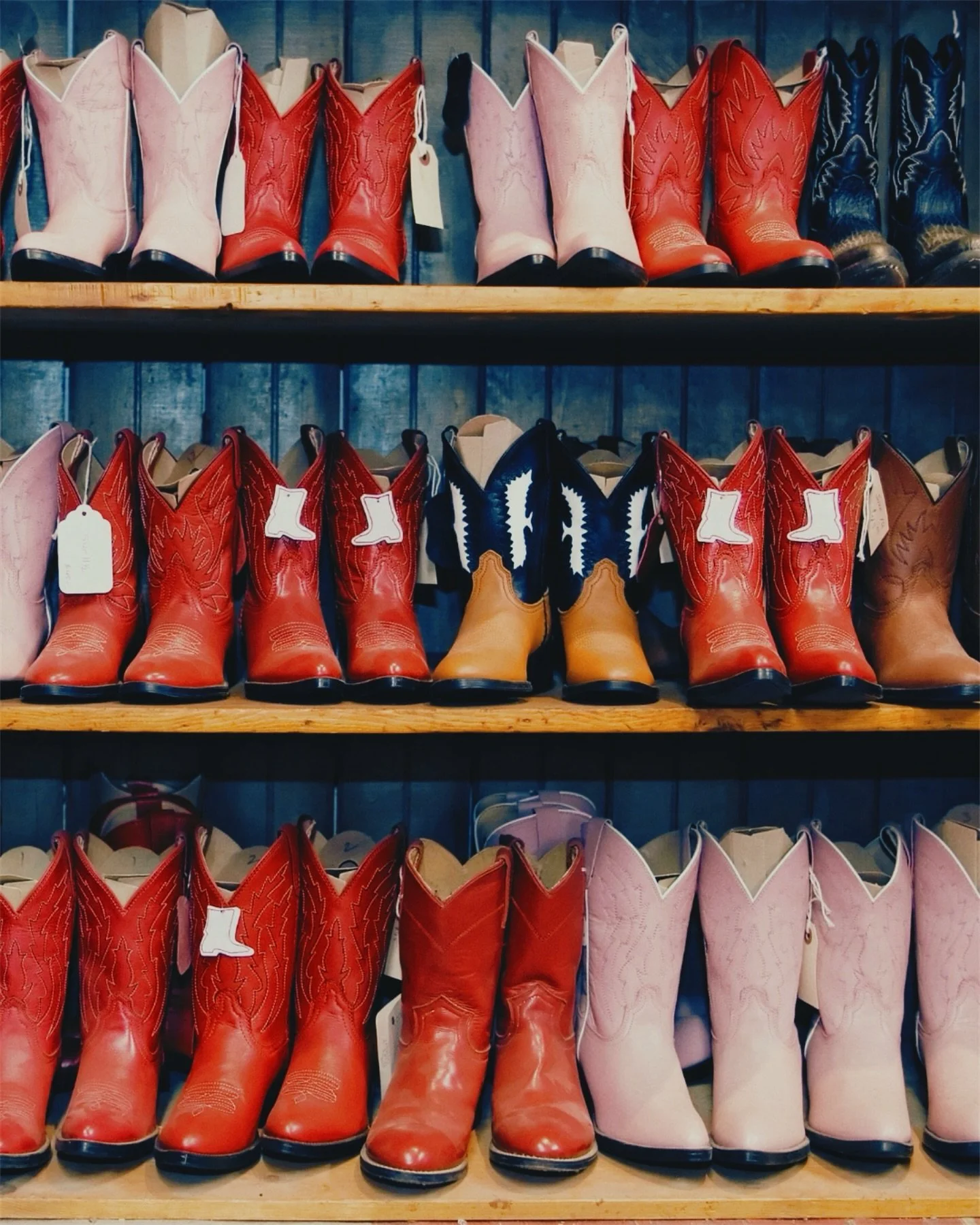 Dust off those boots. Bristol is back. 

Follow us on our journey to the Grand Opening! Exciting preview events, live music announcements and menu drops coming soon.