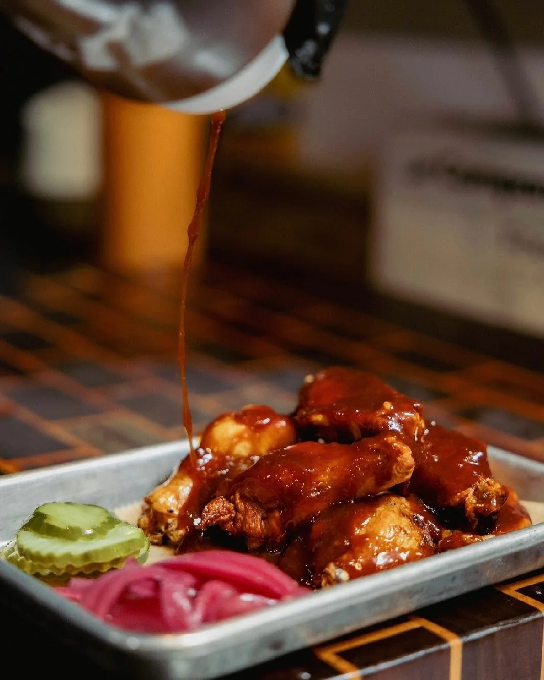 Satisfying your wing craving with style 🤌