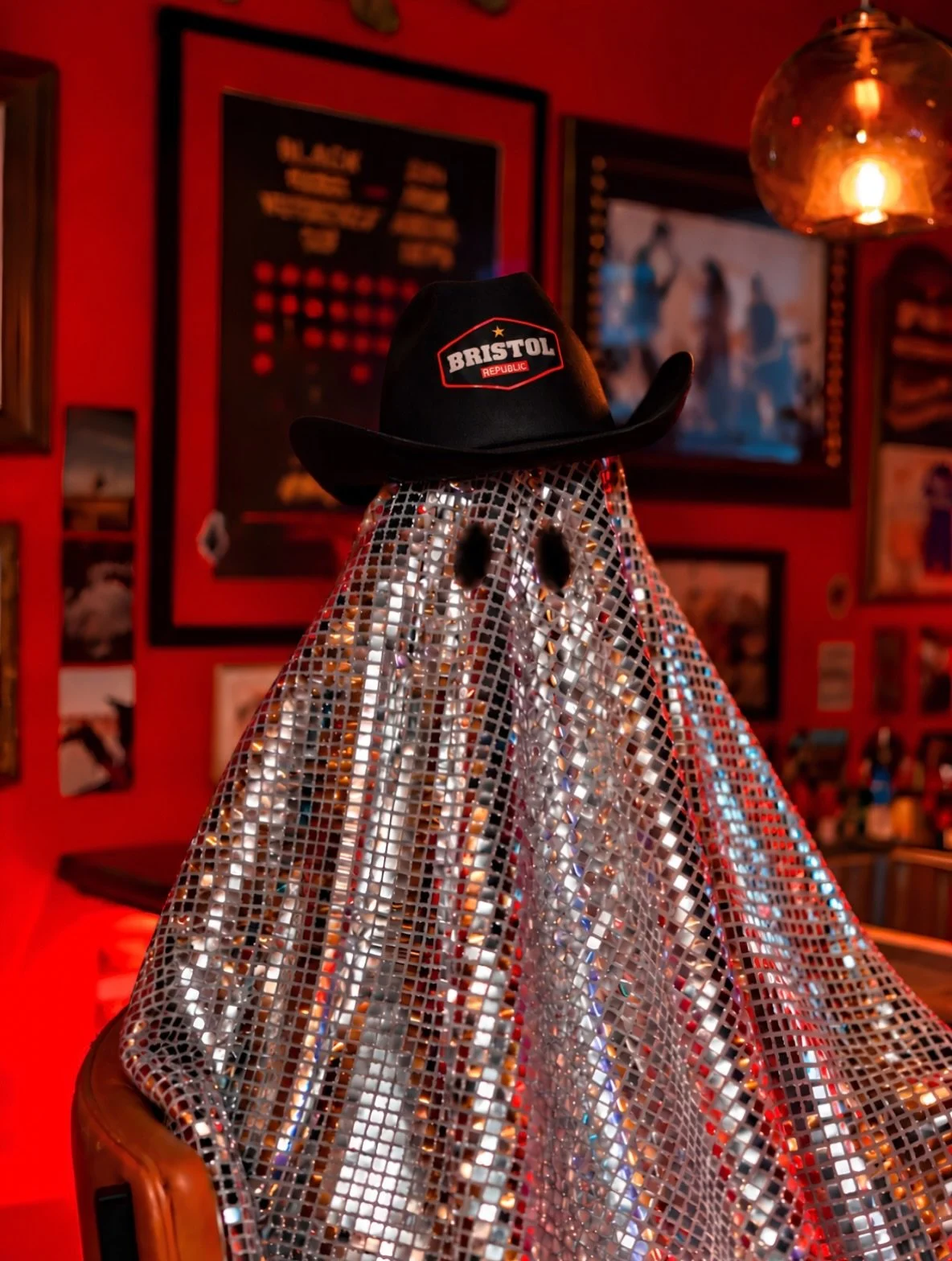 The honky tonk is feeling haunted! We have a stacked couple weeks with spirited events...

🎃 Boo &amp; Brew at Bridge Park: Wed 10/21, 5 PM
Trick-or-treat around the park, then come in from the cold for dinner and drinks.

🕷️ Bridge Park Crawl-o-We