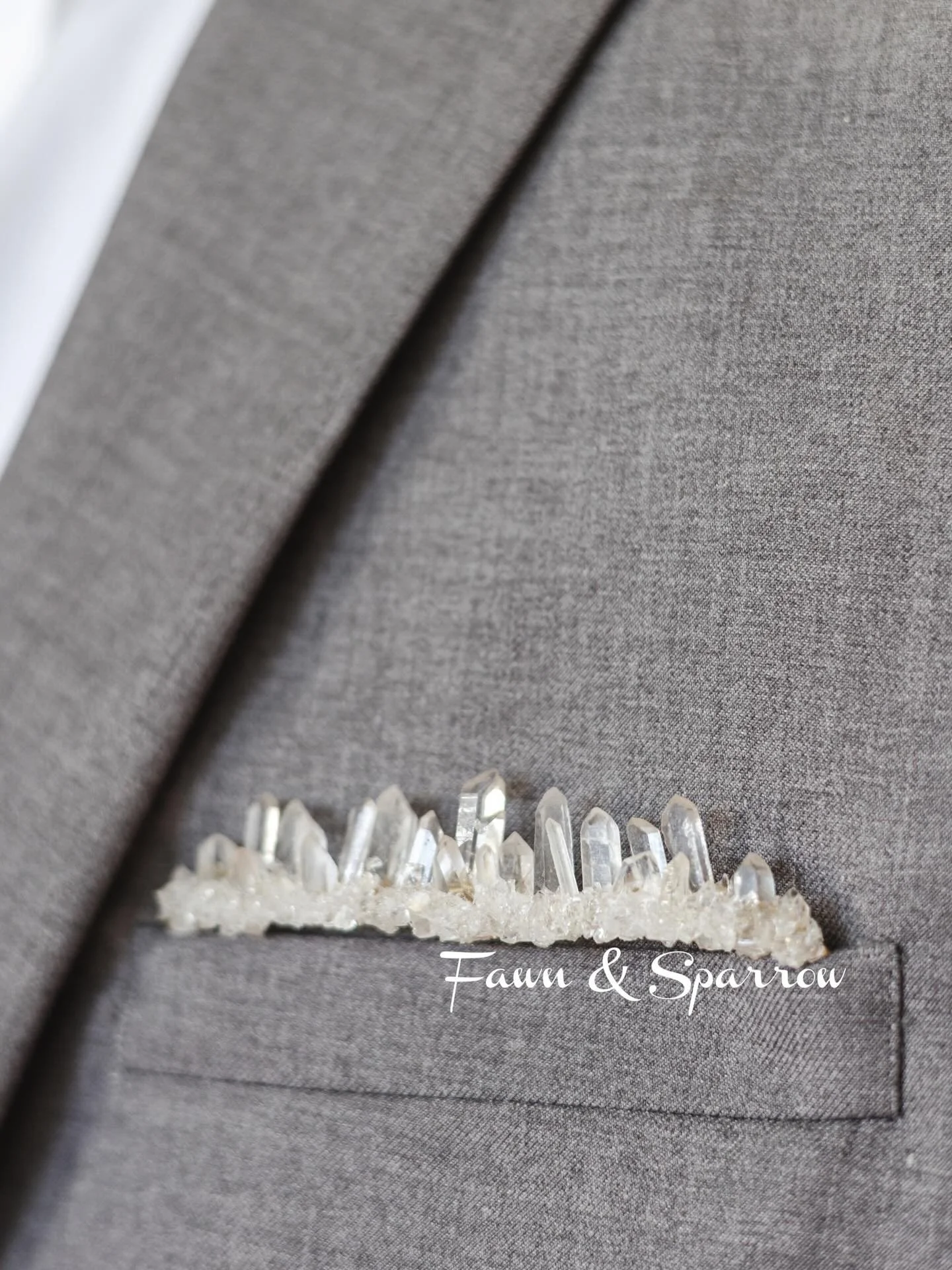 Clear Quartz Pocket Boutonni&egrave;re with matching Crystal Crown and Hair Comb for the entire wedding party 💕 #weddingjewelry #pocketboutonniere #mensjewelry #crystalhealing #weddingaccessories
