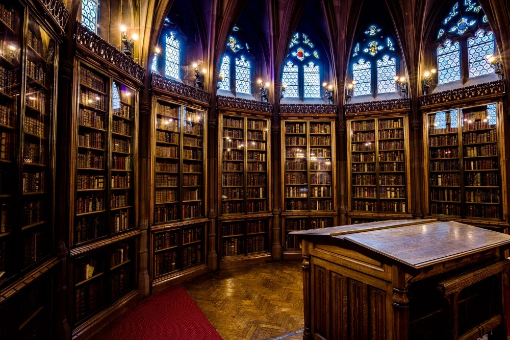 Manchester University John Rylands Library.jpg