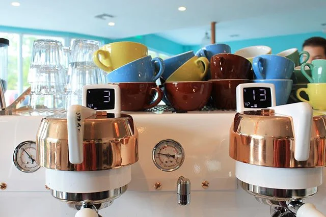 Ready with enough cups to serve as much coffee as you need this Monday morning. 💪🏼