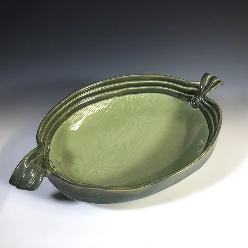 Bamboo design will add a tropical vibe to your table