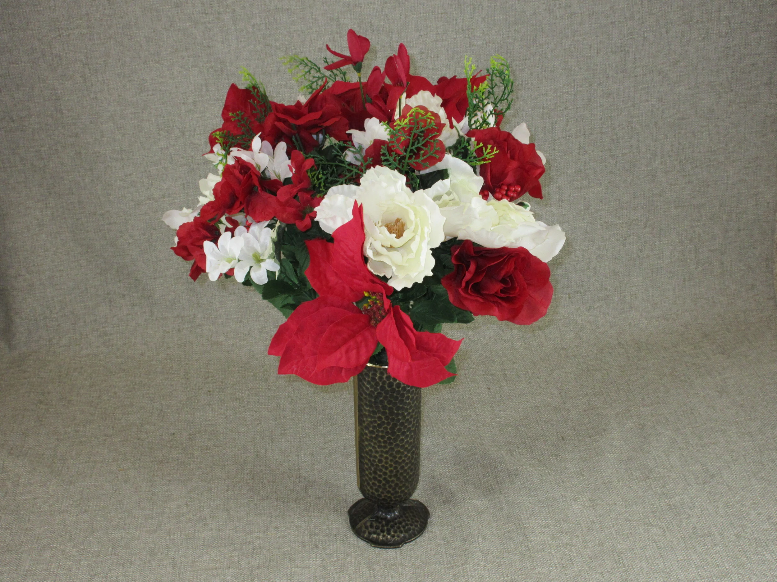 GPB3811 RED AND WHITE .JPG