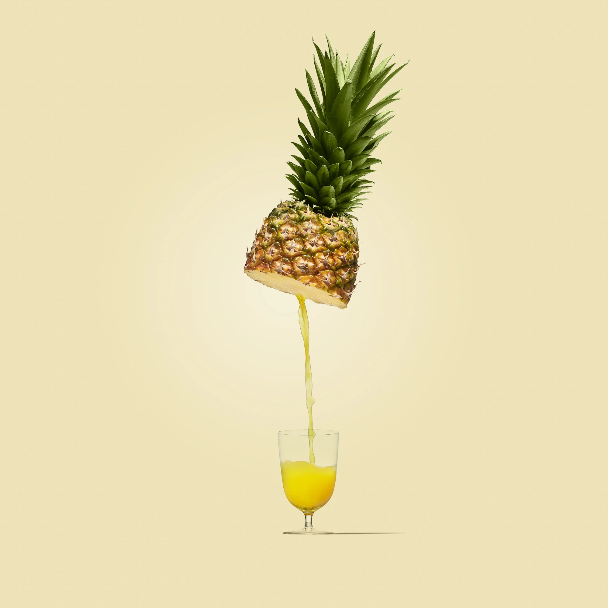 Pineapple_Pour.jpg