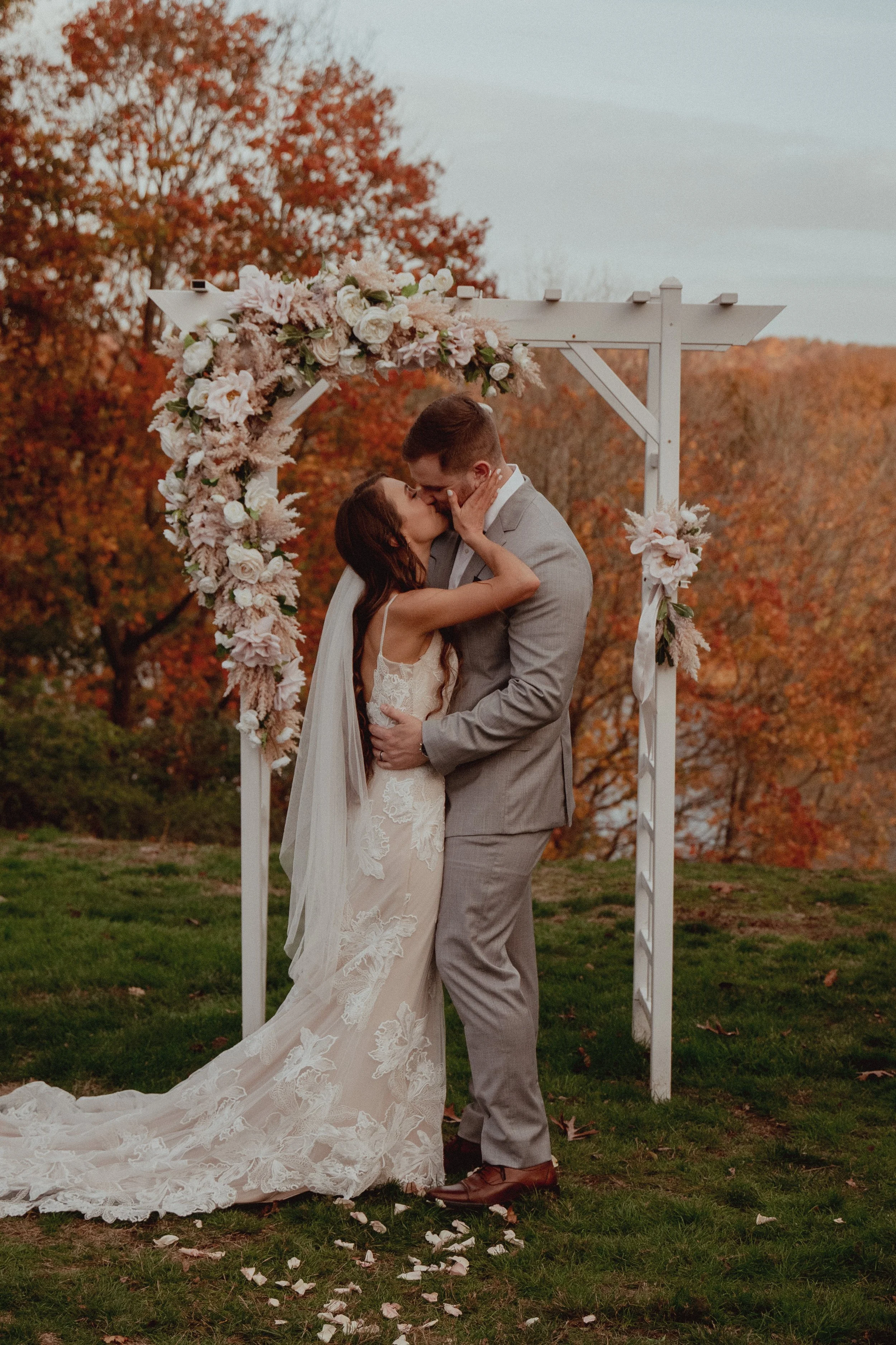 Chelsea and Greg final wedding810.JPG