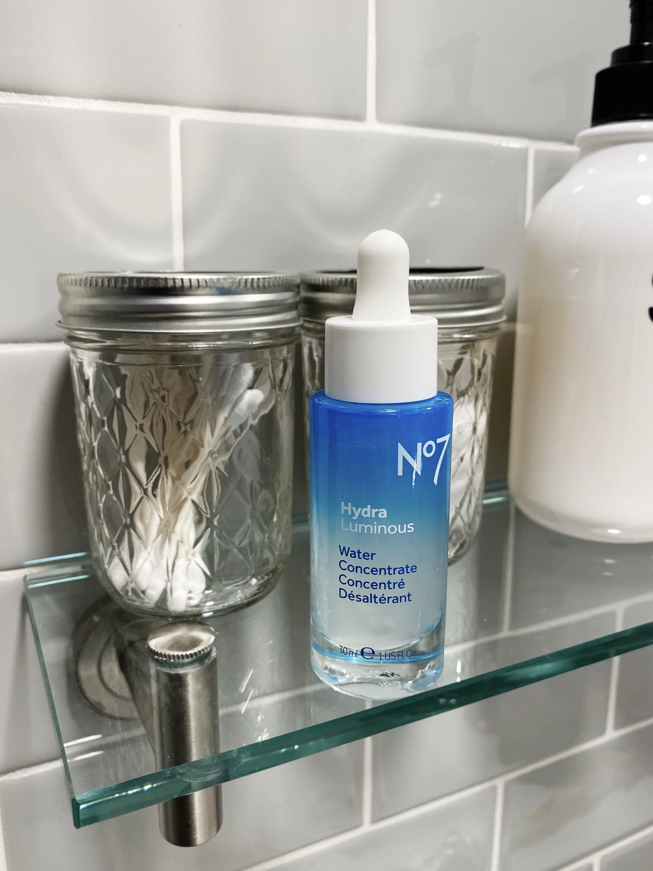 My No7 Hydra Luminous Drops Review