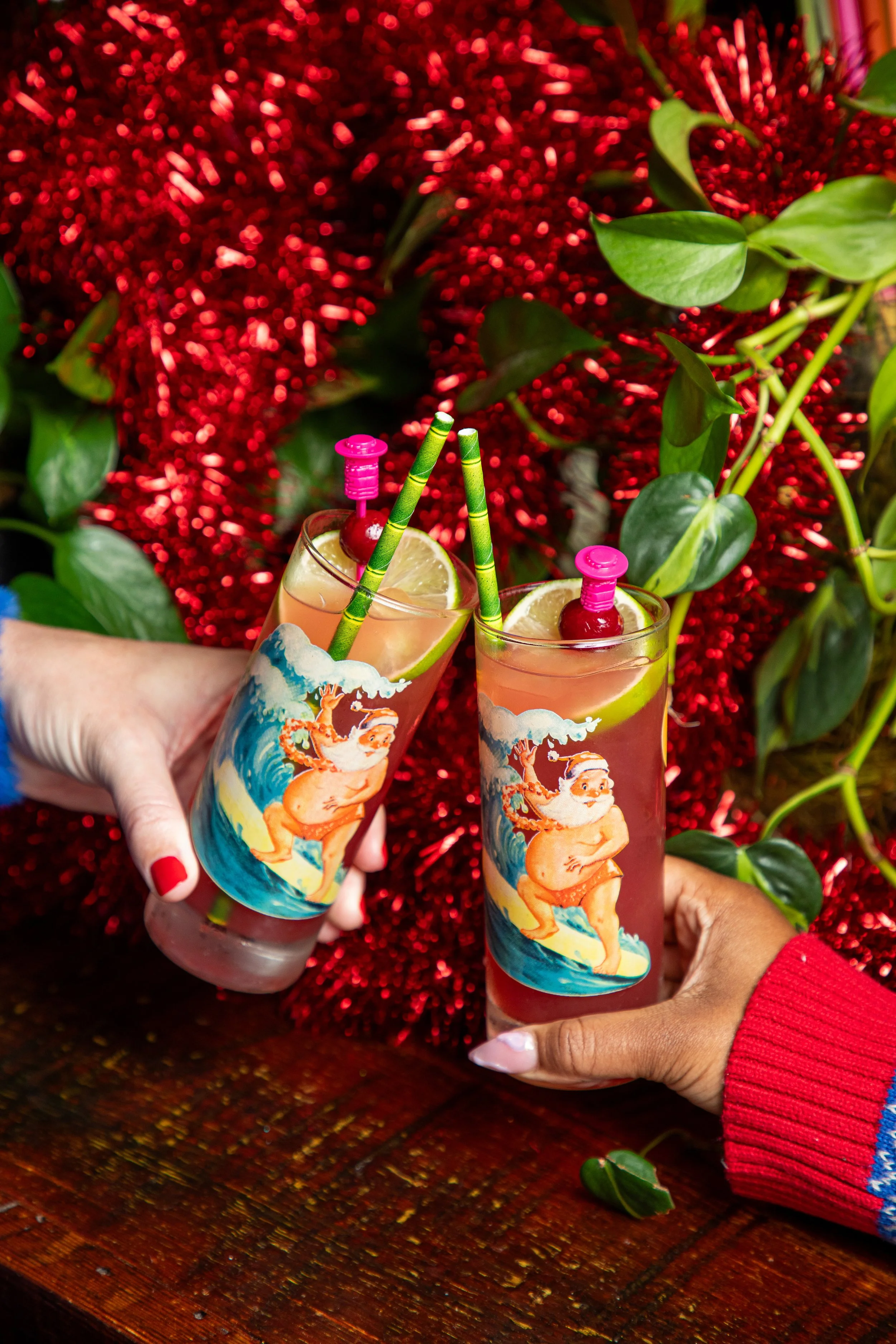 SippinSanta2024_Yuletide-19.jpg