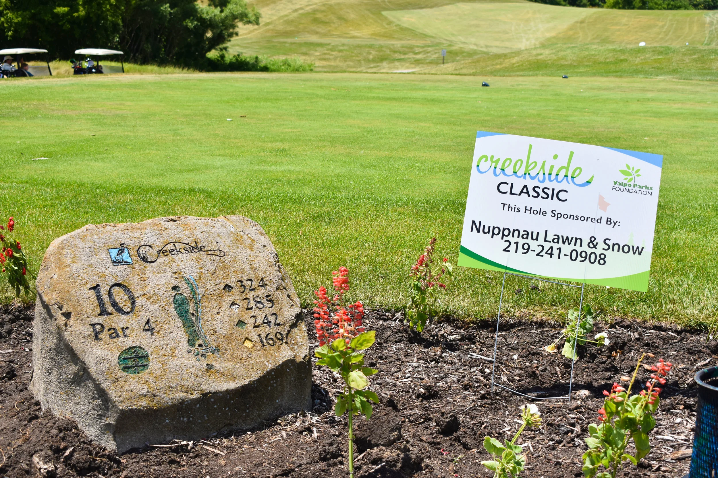SIGN - Nuppnau lawn and snow - Copy.jpg