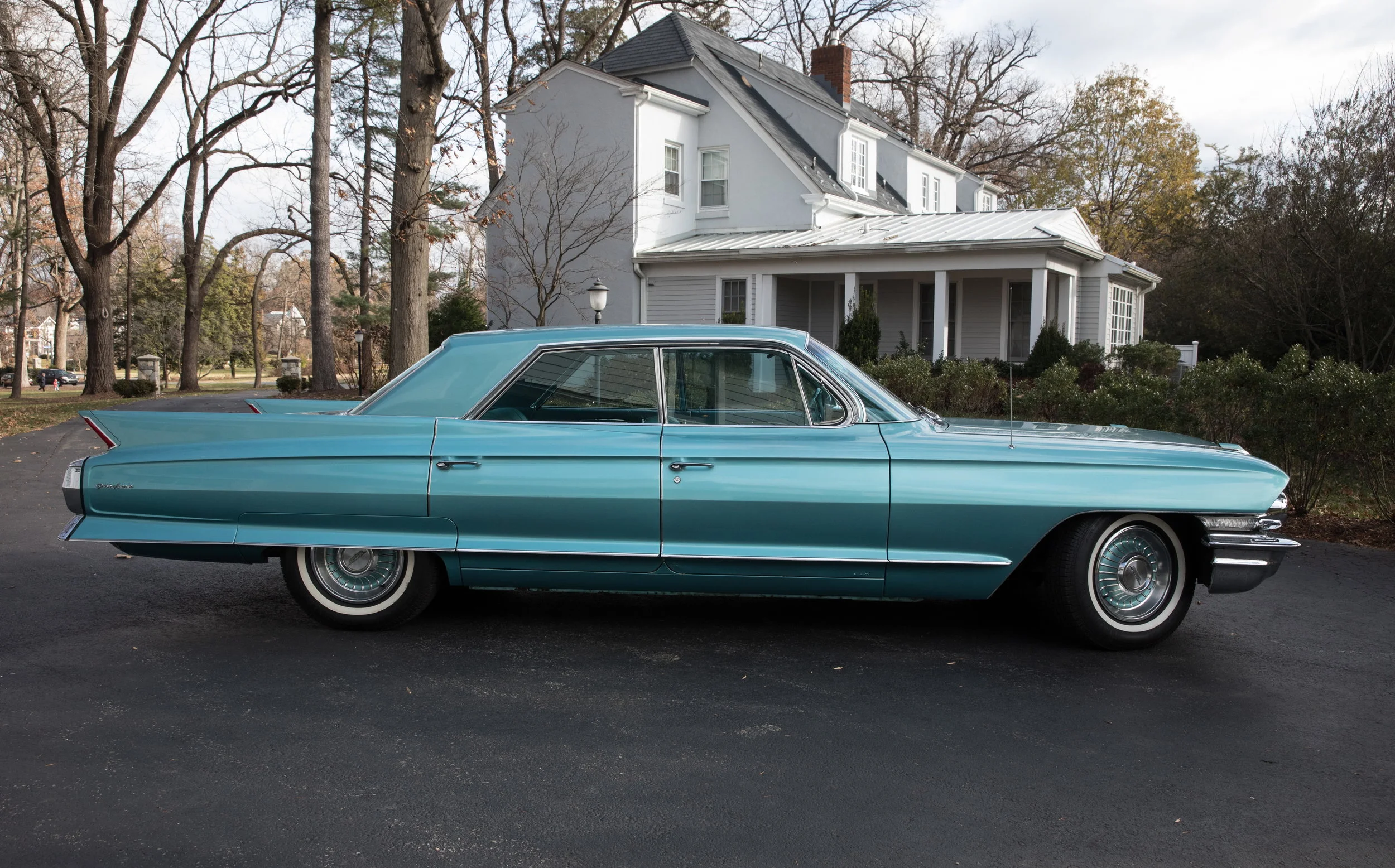 19-Teal Caddy.JPG