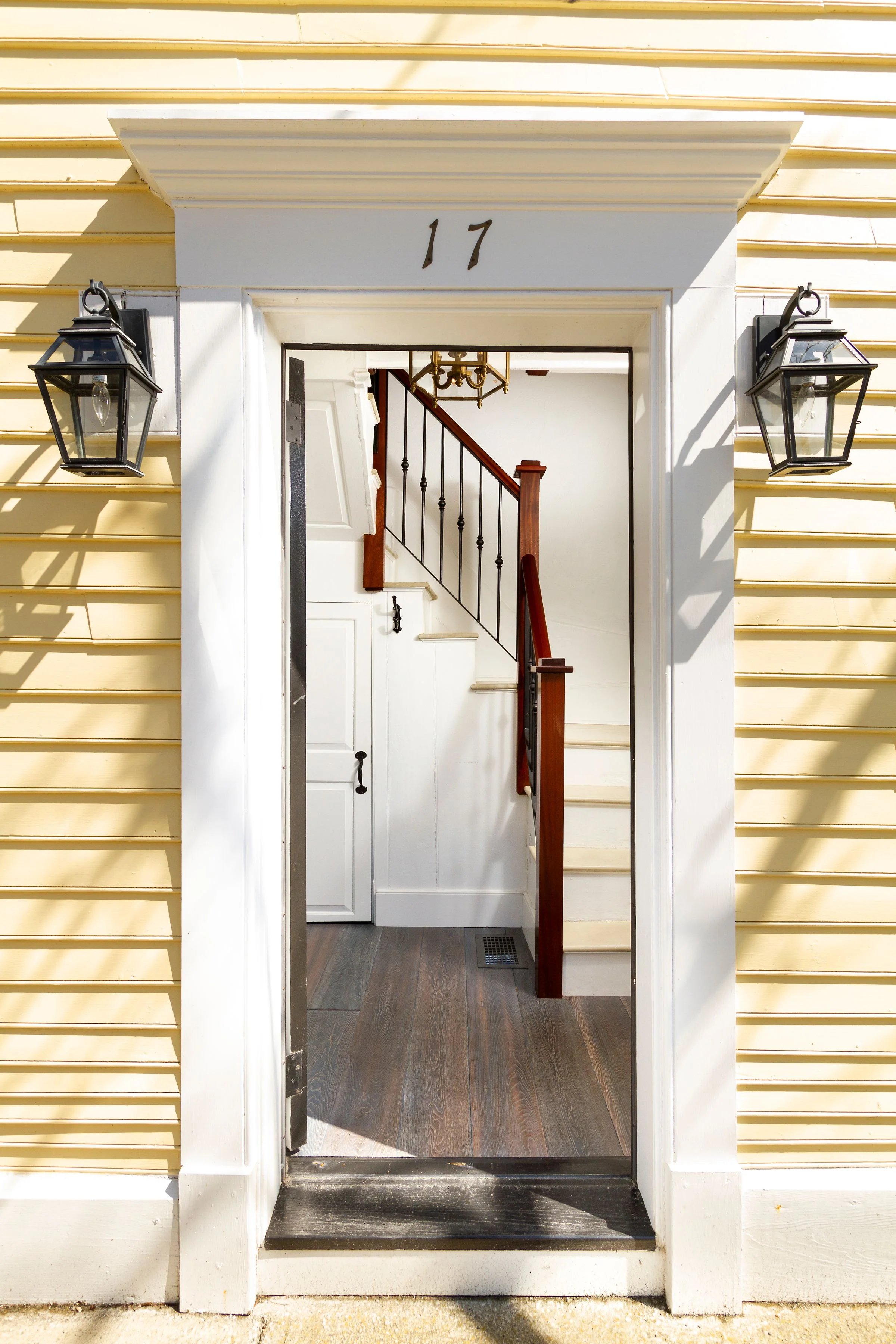 17 3rd St, Newport, RI-7-2400x3600.jpg