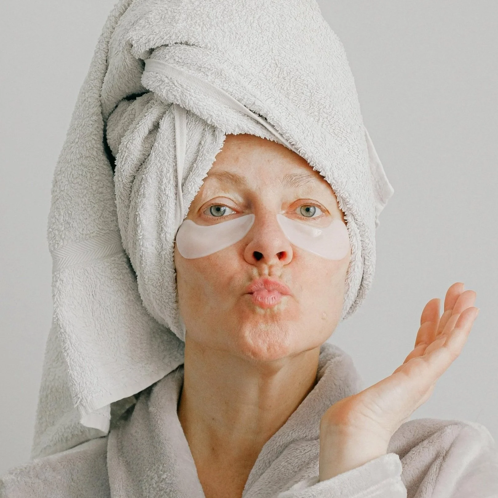 Acne facial treatment at Venustas Immortalis Med Spa in Janesville, Wisconsin