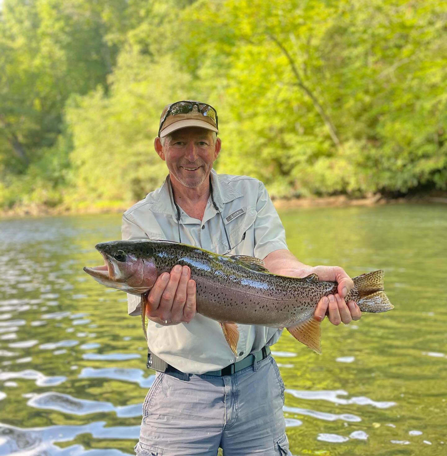 A couple absolute studs this week from Bob and Bob! The end of the dog days of summer is in sight, and we&rsquo;re excited for the busy fall season but we will miss catching big fish in the skinny clear water when it&rsquo;s gone!