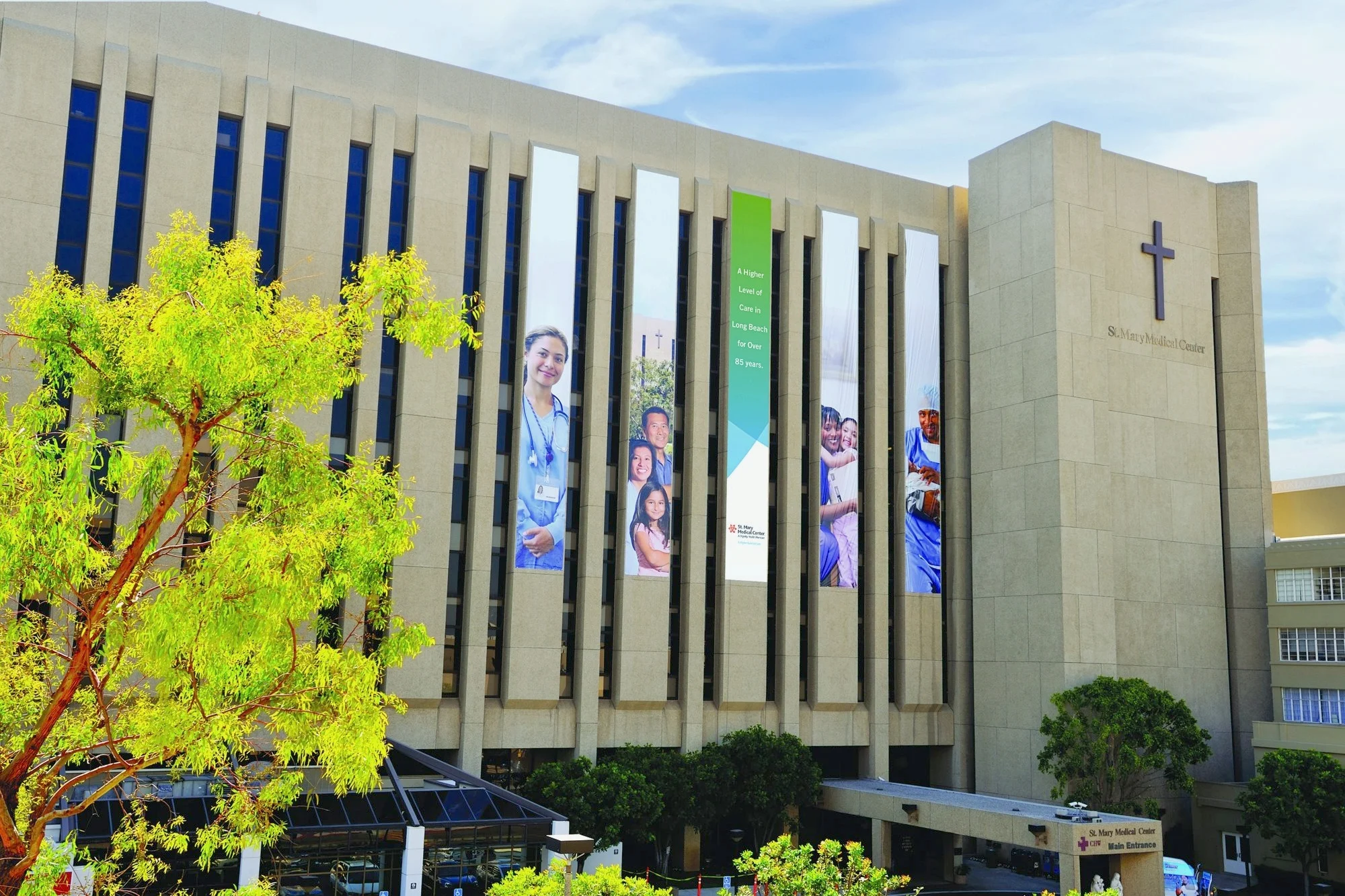 LBEMG St Mary Medical Center Entrance.jpg