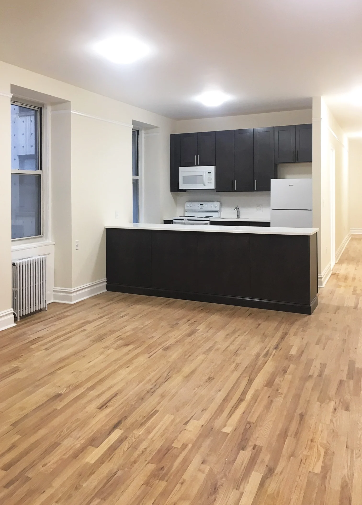 Kitchen 01.jpg