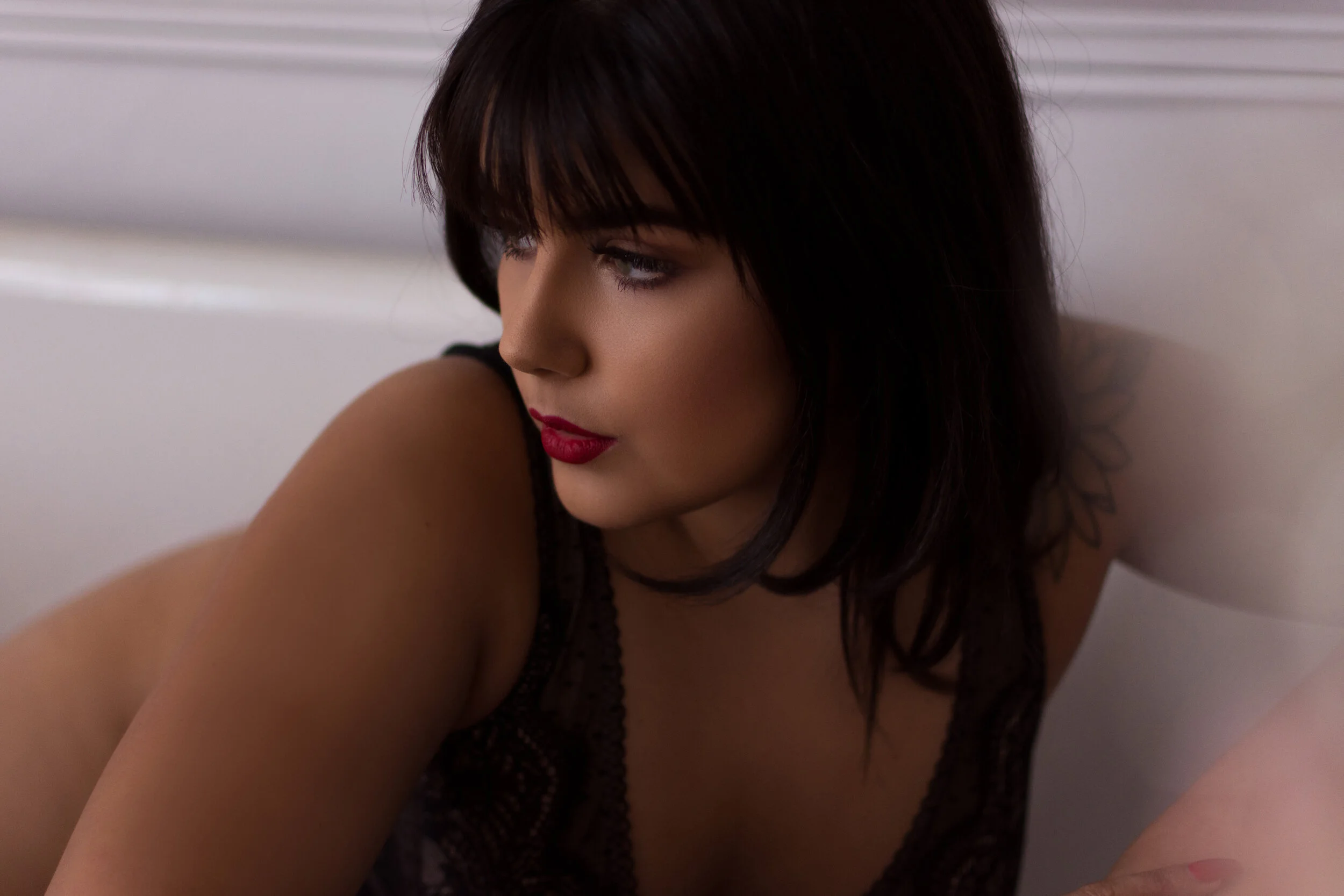 Best-Tampa-Boudoir-Portrait-Photographer-Near-Me-Chanel-Fernandez-77.jpg